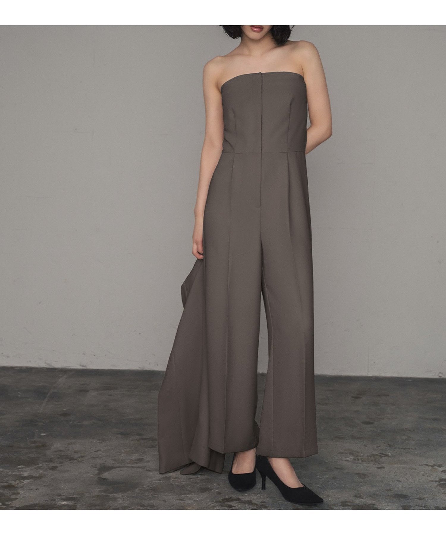 【ガール/GIRL】のジャケット オールインワン セットアップ パンツドレス 結婚式 パーティードレス インテリア・キッズ・メンズ・レディースファッション・服の通販 founy(ファニー) 　ファッション　Fashion　レディースファッション　Fashion for Women　アウター　Coat / Outerwear Collection　レディースジャケット・軽アウター　Jackets　セットアップ　Matching Sets　レディースパンツ・ボトムス　Pants & Trousers / Bottoms　コンシャス　Conscious, Bodycon　シンプル　Simple, Minimal　ジャケット　Jacket, Outerwear　スーツ　Suit, Formalwear　セットアップ　Set-Up, Coordinated Outfit　ドレス　Dress, One-Piece　フォーマル　Formal, Dressy　フロント　Front, Front Design　再入荷　Restock / Back in Stock　おすすめ　Recommended / Our Picks　エレガント 上品　Elegant　セレモニー　Ceremony　入学式　Entrance Ceremony　卒業式　Graduation Ceremony　ビジネス 仕事 通勤　Business / Work / Commuting　結婚式　Wedding　披露宴　Wedding Reception　二次会　After Party　CGY|ID: prp329100004760073 ipo3291000000034508364