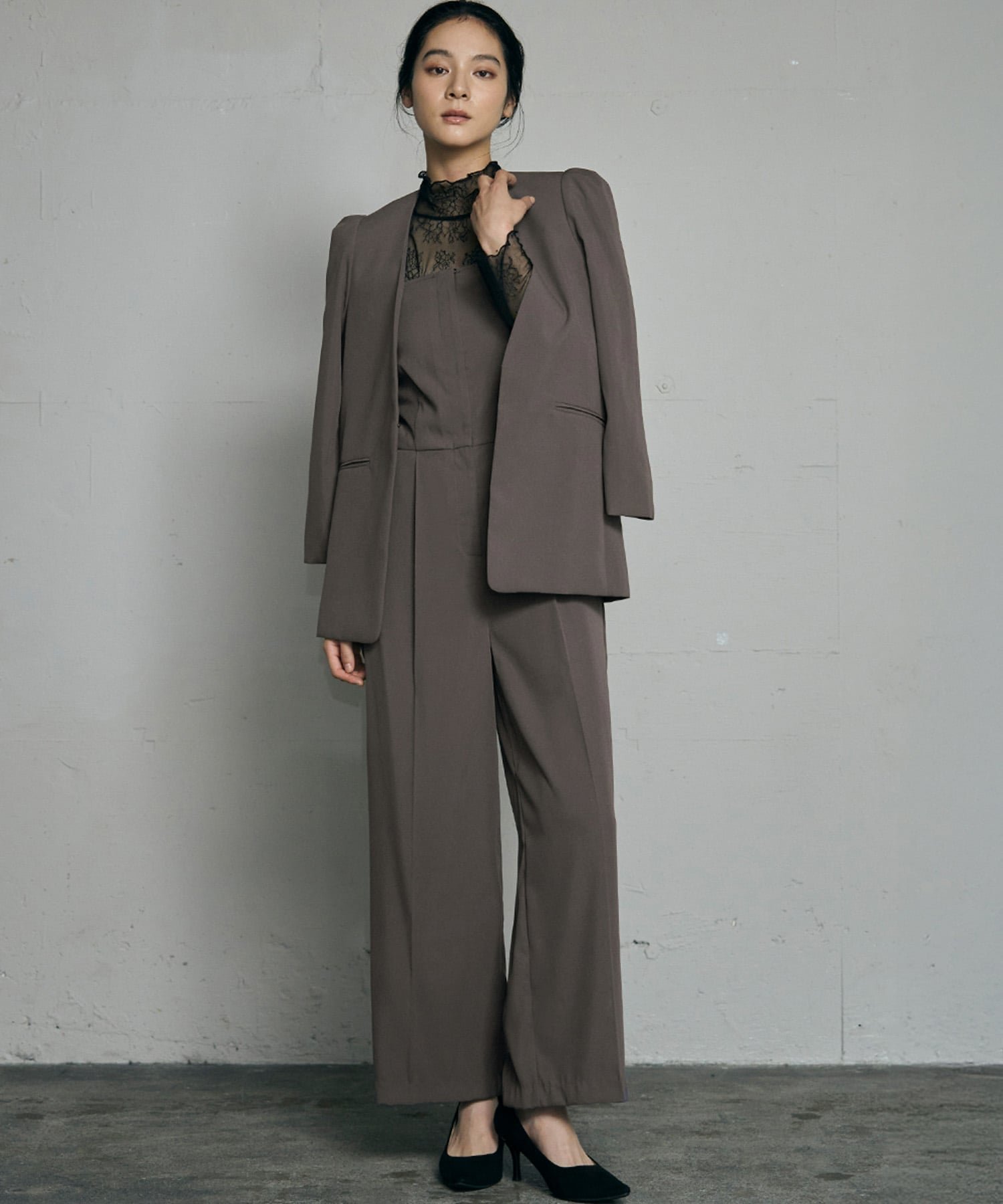 【ガール/GIRL】のジャケット オールインワン セットアップ パンツドレス 結婚式 パーティードレス インテリア・キッズ・メンズ・レディースファッション・服の通販 founy(ファニー) 　ファッション　Fashion　レディースファッション　Fashion for Women　アウター　Coat / Outerwear Collection　レディースジャケット・軽アウター　Jackets　セットアップ　Matching Sets　レディースパンツ・ボトムス　Pants & Trousers / Bottoms　コンシャス　Conscious, Bodycon　シンプル　Simple, Minimal　ジャケット　Jacket, Outerwear　スーツ　Suit, Formalwear　セットアップ　Set-Up, Coordinated Outfit　ドレス　Dress, One-Piece　フォーマル　Formal, Dressy　フロント　Front, Front Design　再入荷　Restock / Back in Stock　おすすめ　Recommended / Our Picks　エレガント 上品　Elegant　セレモニー　Ceremony　入学式　Entrance Ceremony　卒業式　Graduation Ceremony　ビジネス 仕事 通勤　Business / Work / Commuting　結婚式　Wedding　披露宴　Wedding Reception　二次会　After Party　CGY|ID: prp329100004760073 ipo3291000000035199925