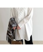 【フレディ&グロスター/FREDY&GLOSTER】のキルティングチュニックブラウス 人気、トレンドファッション・服の通販 founy(ファニー) ファッション Fashion レディースファッション Fashion for Women トップス・カットソー Cut & Sew Tops シャツ・ブラウス・オフィスカジュアル Elegant Blouses & Button-Ups 2025年 2025 2025-2026秋冬・A/W Autumn/Winter 2025–26 AW25–26 おすすめ Recommended / Our Picks キルティング Quilted, Quilting チュニック Tunic, Long Top thumbnail オフホワイト|ID: prp329100004760181 ipo3291000000034447426