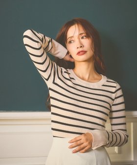 【ミスティ ウーマン/mysty woman】の【WEB限定】袖ボタンクルーネックニット 人気、トレンドファッション・服の通販 founy(ファニー) ファッション Fashion レディースファッション Fashion for Women トップス・カットソー Cut & Sew Tops ニット Knit Tops & Sweaters おすすめ Recommended / Our Picks カーディガン Cardigan, Knitwear ジャケット Jacket, Outerwear ベーシック Basic, Essential エレガント 上品 Elegant ビジネス 仕事 通勤 Business / Work / Commuting |ID:prp329100004760191