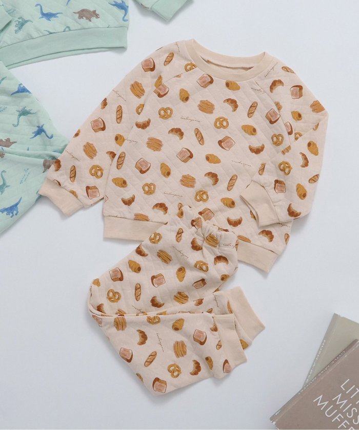 【エフオー オンラインストア/F.O.Online Store / KIDS】のパン 恐竜モチーフキルトパジャマ インテリア・キッズ・メンズ・レディースファッション・服の通販 founy(ファニー) https://founy.com/ ファッション Fashion キッズファッション Fashion for Kids お家時間・ステイホーム Stay Home / At Home パジャマ Pajamas, Sleepwear |ID: prp329100004760295 ipo3291000000034774831