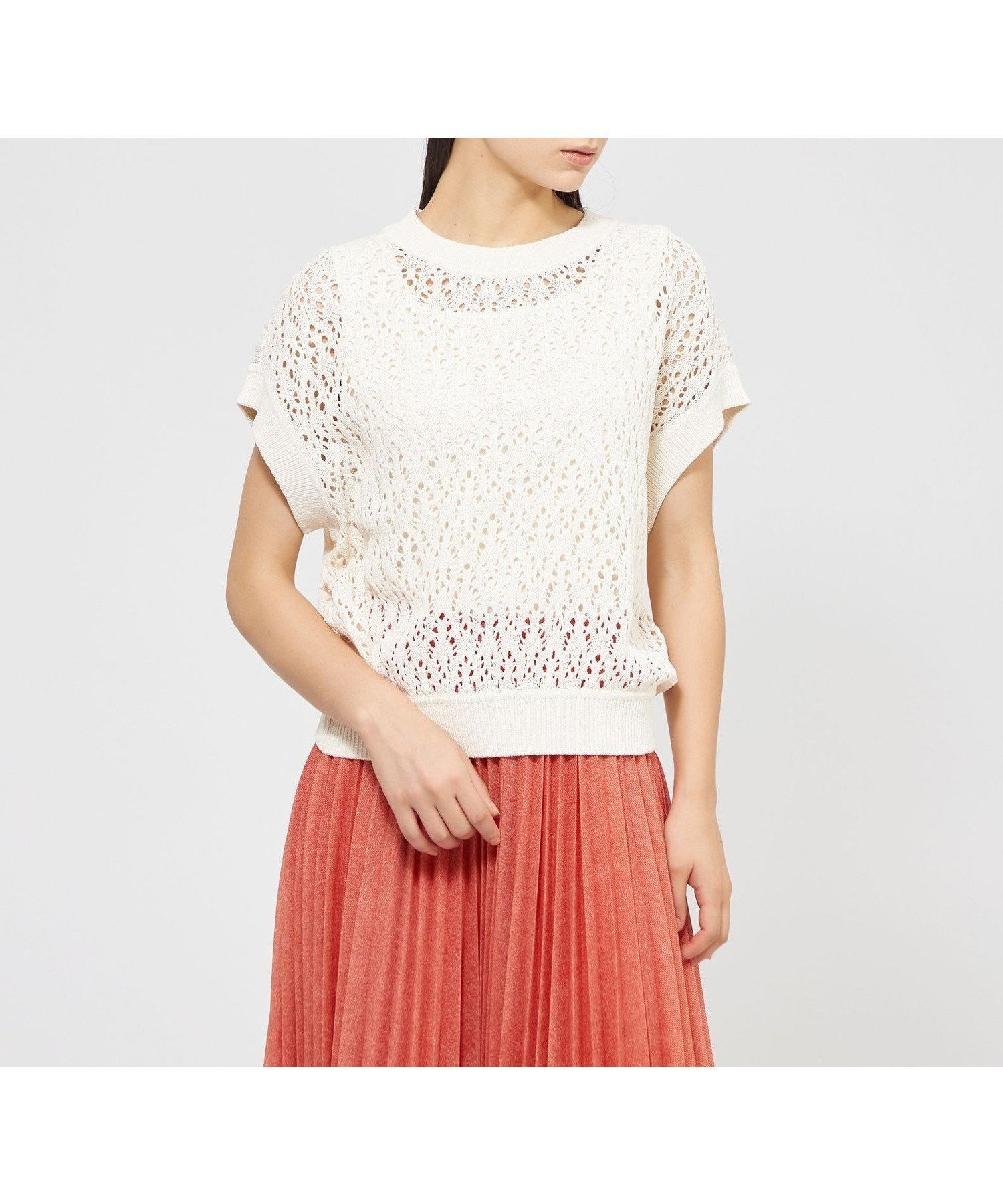 【エポカ/EPOCA】の【VERY NaVY2025年6月号掲載】La maglia estate ニットプルオーバー インテリア・キッズ・メンズ・レディースファッション・服の通販 founy(ファニー) 雑誌掲載アイテム Magazine Picks & Fashion Features ファッション雑誌 Fashion Magazines ヴェリィ VERY ファッション Fashion レディースファッション Fashion for Women トップス・カットソー Cut & Sew Tops ニット Knit Tops & Sweaters カジュアルプルオーバー・ニットトップス Pullovers & Knit Tops / Casual Pullovers インナー Innerwear 春 Spring キャミソール Camisole, Spaghetti Strap Top セットアップ Set-Up, Coordinated Outfit 透かし Cut-Out, Lacework 雑誌 Magazine, Fashion Magazine 6月号 June Issue, Jun. Edition レース Lace, Lace Fabric おすすめ Recommended / Our Picks 夏 Summer オフホワイト|ID: prp329100004760485 ipo3291000000034450766