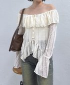 【パルグループ/PAL GROUP】の【mystic】 mline ティアードオフショルブラウス 人気、トレンドファッション・服の通販 founy(ファニー) ファッション Fashion レディースファッション Fashion for Women トップス・カットソー Cut & Sew Tops シャツ・ブラウス・オフィスカジュアル Elegant Blouses & Button-Ups アシンメトリー Asymmetrical Style カッティング Cutting Detail ギャザー Gathered, Ruffled デコルテ Décolleté, Neckline デニム Denim, Jeans Material フェミニン Feminine, Girly フリル Frill, Ruffle 再入荷 Restock / Back in Stock thumbnail アイボリー|ID: prp329100004761033 ipo3291000000034486808