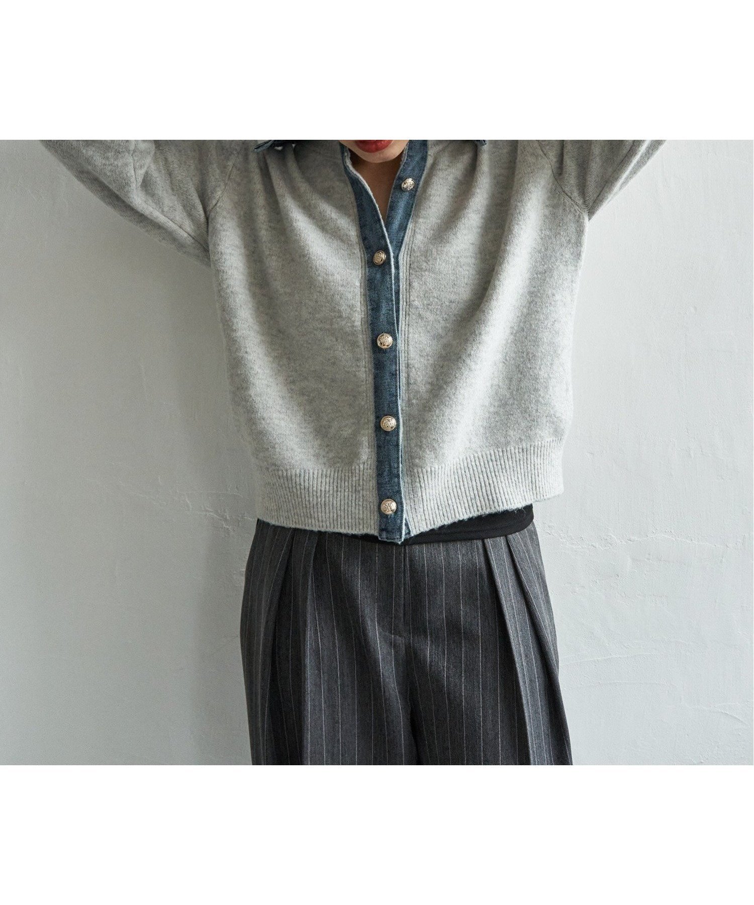 【ノッチ/notch】のデニムドッキングニットカーディガン インテリア・キッズ・メンズ・レディースファッション・服の通販 founy(ファニー) 　ファッション　Fashion　レディースファッション　Fashion for Women　トップス・カットソー　Cut & Sew Tops　ニット　Knit Tops & Sweaters　カーディガン・羽織り　Layered Style Cardigans　カーディガン　Cardigan, Knitwear　ガーリー　Girly, Feminine Style　デニム　Denim, Jeans Material　トレンド　Trend, Trending Now　フレア　Flare, Flared　ワイド　Wide, Wide Fit　ライトグレー|ID: prp329100004761273 ipo3291000000034645346