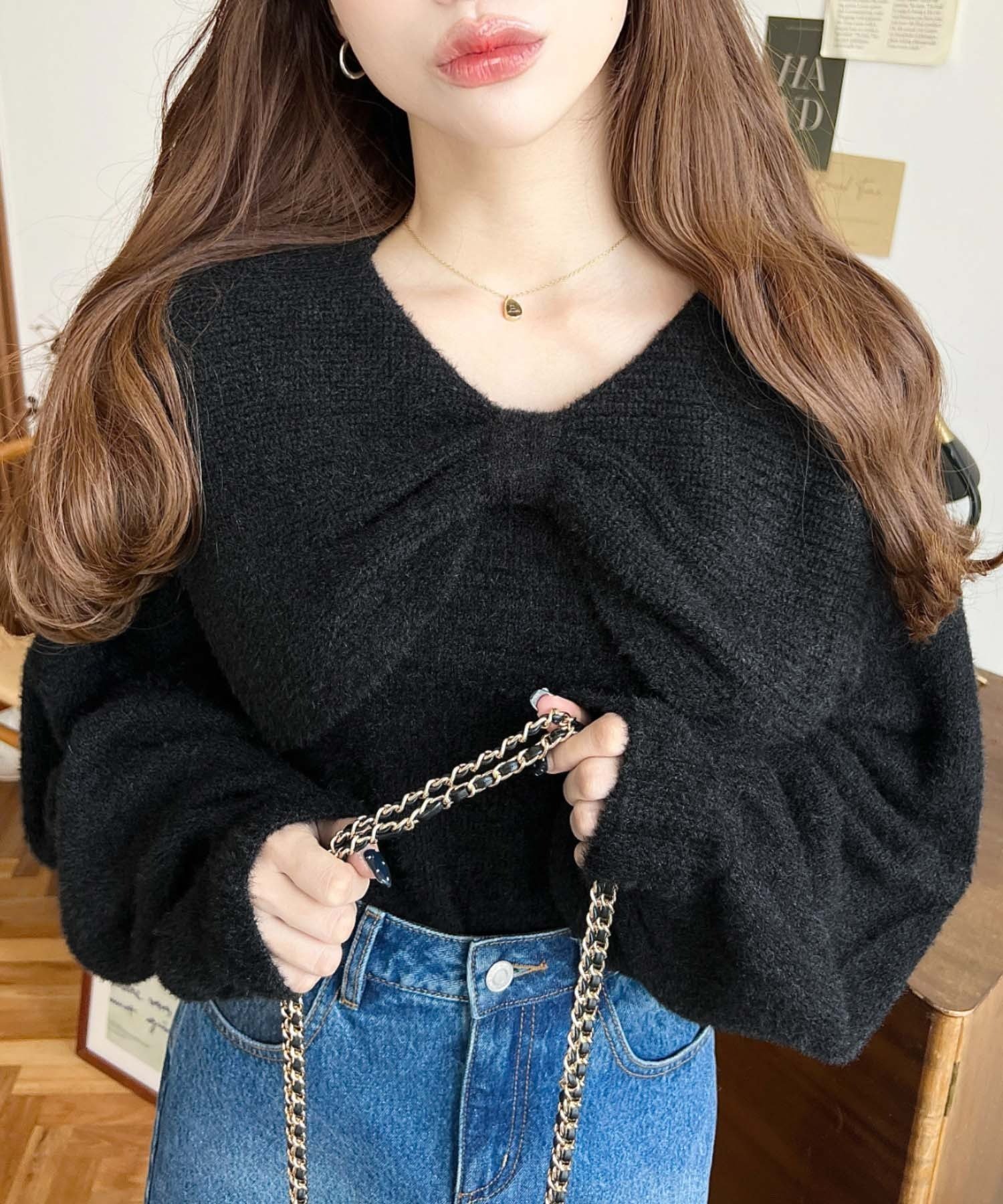 【モーメントプラス/moment+ / MEN】のケープリボンシャギーニットプルオーバー インテリア・キッズ・メンズ・レディースファッション・服の通販 founy(ファニー) ファッション Fashion メンズファッション Fashion for Men トップス・カットソー Cut & Sew Tops ニット・セーター / 定番トップス Knit Tops & Sweaters アクセサリー Fashion Accessories シンプル Simple, Minimal スラックス Slacks, Dress Pants タイトスカート Pencil Skirt, Tight Skirt ダウン Down, Puffer デニム Denim, Jeans Material トレンド Trend, Trending Now フェザー Feather, Feather Detail フェミニン Feminine, Girly フレア Flare, Flared ベーシック Basic, Essential ボトム Bottoms, Lower Wear リボン Ribbon, Bow A/W・秋冬 Autumn/Winter 再入荷 Restock / Back in Stock プチプライス・低価格 Affordable / Budget Price エレガント 上品 Elegant ブラック|ID: prp329100004761350 ipo3291000000034458385