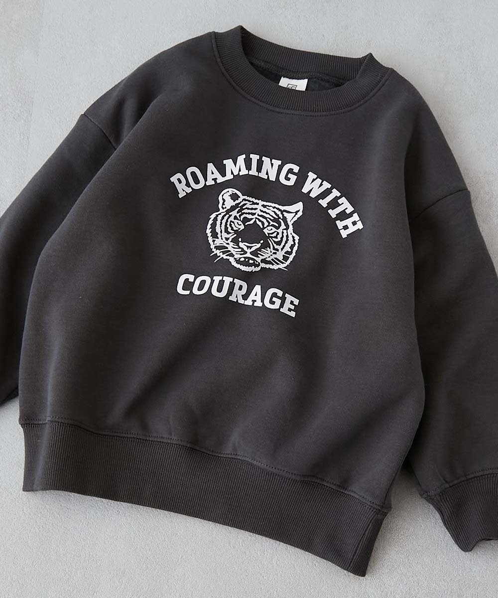 【デビロック/devirock / KIDS】のデビラボ*【アニマルカレッジ】 裏起毛 BIGシルエット プリントトレーナー 25AW インテリア・キッズ・メンズ・レディースファッション・服の通販 founy(ファニー) ファッション Fashion キッズファッション Fashion for Kids ストレッチ Stretch, Stretchy Fabric デニム Denim, Jeans Material トレンド Trend, Trending Now トレーナー Sweatshirt, Trainer プリント Print, Printed Pattern 2025年 2025 2025-2026秋冬・A/W Autumn/Winter 2025–26 AW25–26 001-トラ-スミクロ|ID: prp329100004761410 ipo3291000000034773990