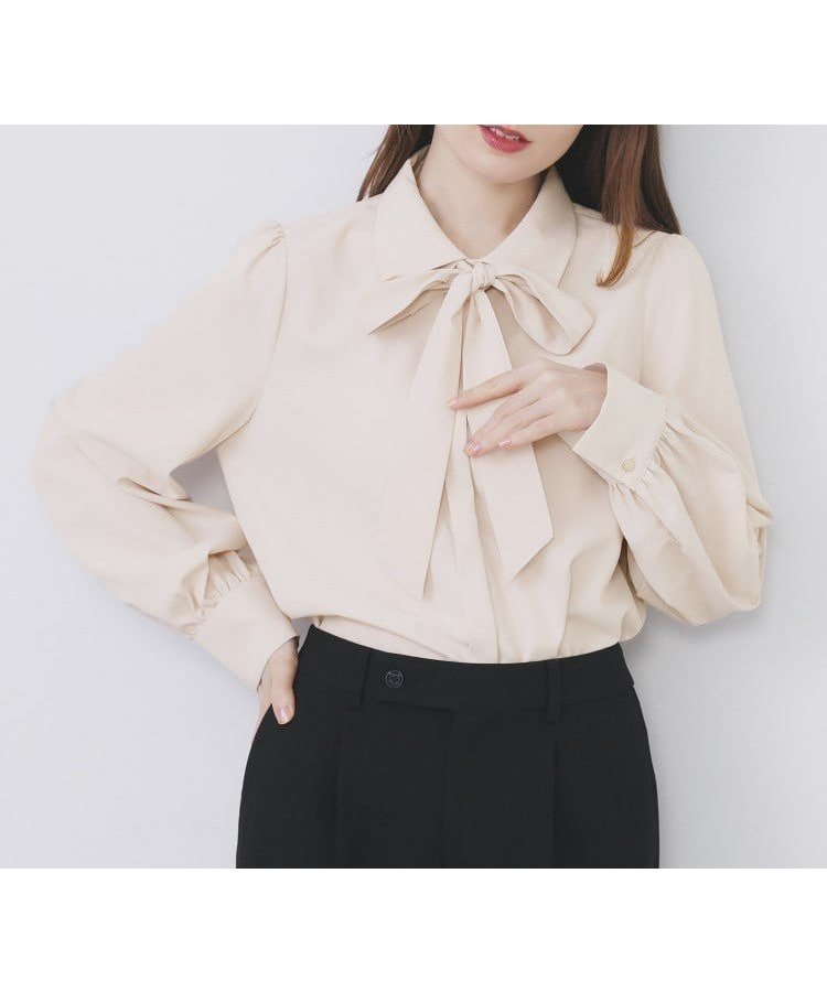 【インデックス/INDEX】の2枚衿ボウタイブラウス【洗濯機OK/防シワ/イージーアイロン】 インテリア・キッズ・メンズ・レディースファッション・服の通販 founy(ファニー) ファッション Fashion レディースファッション Fashion for Women トップス・カットソー Cut & Sew Tops シャツ・ブラウス・オフィスカジュアル Elegant Blouses & Button-Ups 秋 Autumn カフス Cuff Design 切替 Switching, Contrast Panel スマート Smart, Elegant スリム Slim, Slim Fit スリーブ Sleeve, Long Sleeve / Short Sleeve ビジネス 仕事 通勤 Business / Work / Commuting アイボリー|ID: prp329100004761622 ipo3291000000034460907