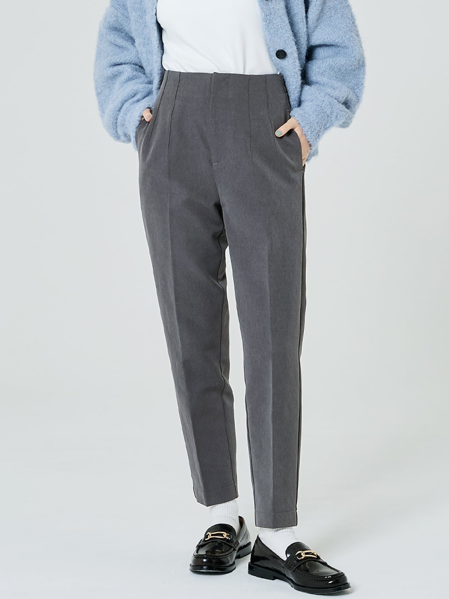 【コカ/COCA】の裏起毛テーパードパンツ インテリア・キッズ・メンズ・レディースファッション・服の通販 founy(ファニー) ファッション Fashion レディースファッション Fashion for Women パンツ Pants & Trousers アンクル Ankle-Length Design シンプル Simple, Minimal スウェット / スエット Sweatshirt, Sweatwear ストレッチ Stretch, Stretchy Fabric スニーカー Sneakers, Trainers センター Center, Center Line ポケット Pocket, Pocket Detail 無地 Plain, Solid Color ロング Long, Long-Length 2024年 2024 ビジネス 仕事 通勤 Business / Work / Commuting 2024-2025秋冬・A/W Autumn/Winter 2024–25 AW24–25 2025年 2025 2025-2026秋冬・A/W Autumn/Winter 2025–26 AW25–26 Charcoal|ID: prp329100004762228 ipo3291000000034465695