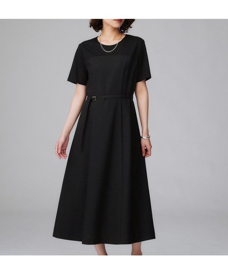 【アンタイトル/UNTITLED】の【きれいめカジュアル/セミフレア】異素材ドッキングワンピース インテリア・キッズ・メンズ・レディースファッション・服の通販 founy(ファニー) 　ファッション　Fashion　レディースファッション　Fashion for Women　ワンピース　Dresses　おすすめ　Recommended / Our Picks　スマート　Smart, Elegant　ドッキング　Docking, Mixed Material　フレア　Flare, Flared　ポケット　Pocket, Pocket Detail　軽量　Lightweight, Ultra Light　ブラック|ID: prp329100004762355 ipo3291000000034599214
