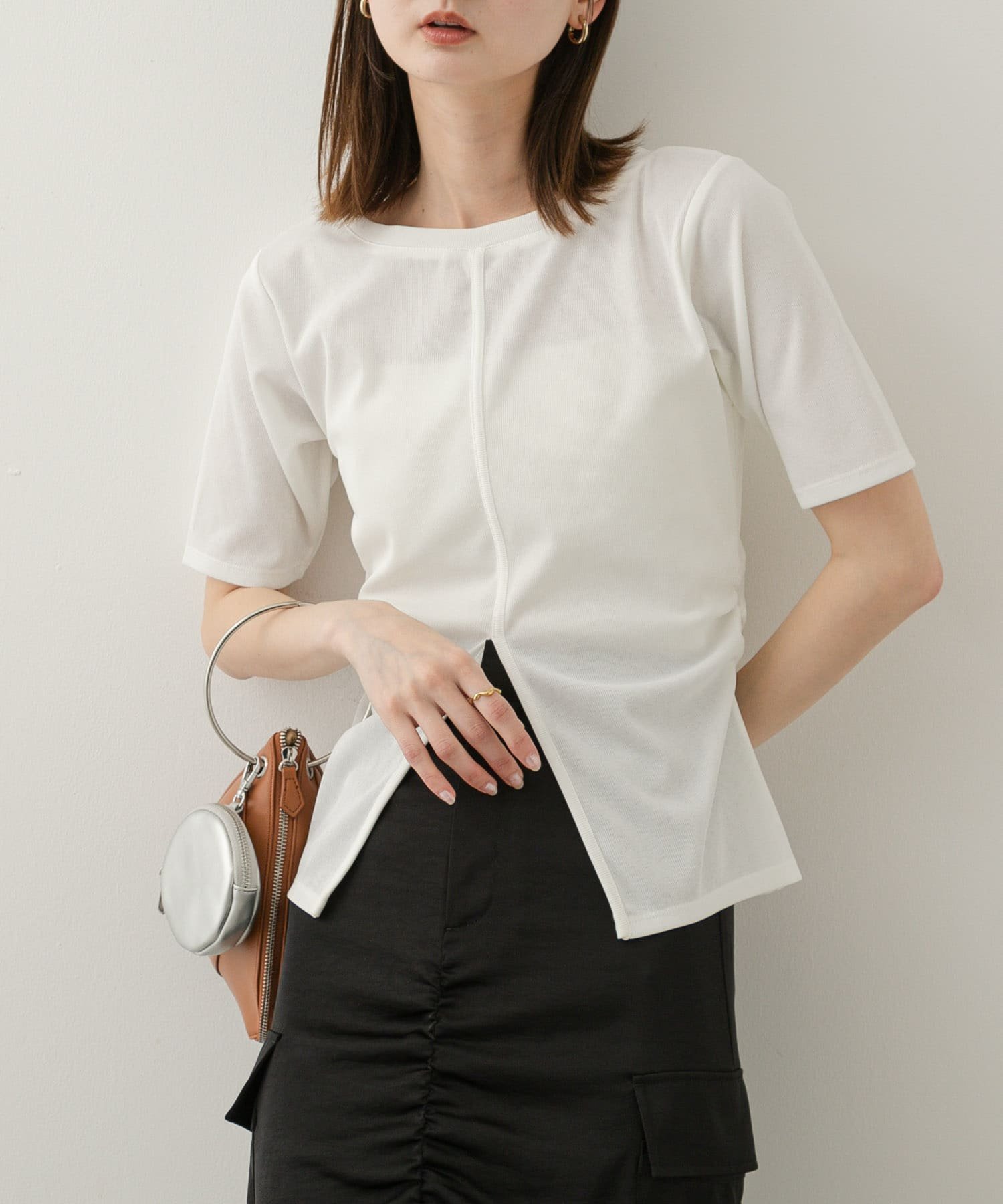 【センスオブプレイス/SENSE OF PLACE by URBAN RESEARCH】の2WAYウエストギャザーリブトップ インテリア・キッズ・メンズ・レディースファッション・服の通販 founy(ファニー) ファッション Fashion レディースファッション Fashion for Women 2025年 2025 2025春夏・S/S Spring/Summer 2025 SS25 スリット Slit, Slit Detail デニム Denim, Jeans Material リラックス Relax, Relaxed Fit ワイド Wide, Wide Fit 夏 Summer S/S・春夏 SS, Spring/Summer, Warm Season OFF WHITE|ID: prp329100004762404 ipo3291000000034467965