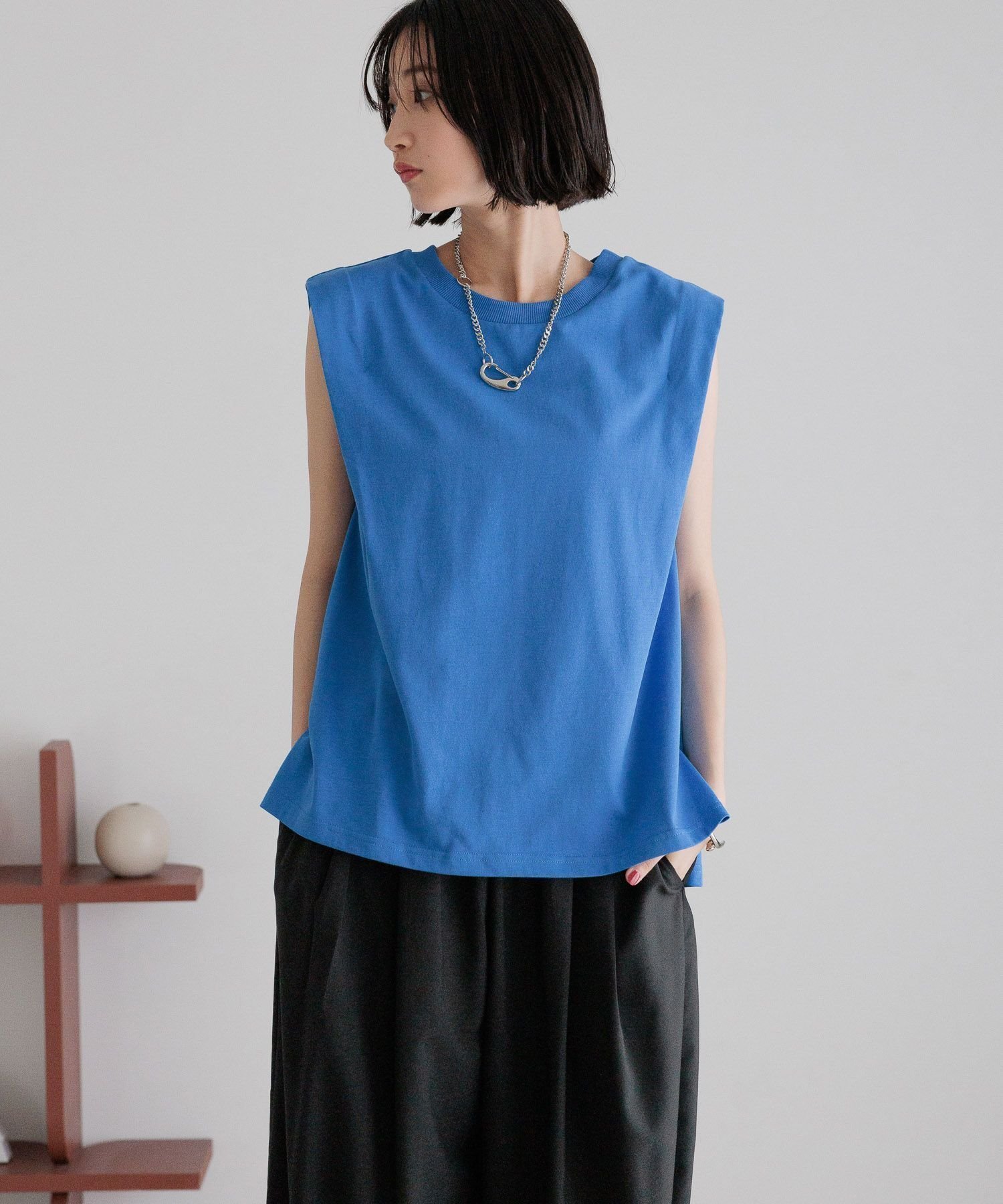 【ローリーズファーム/LOWRYS FARM】のショルダータックノースリーブ インテリア・キッズ・メンズ・レディースファッション・服の通販 founy(ファニー) ファッション Fashion レディースファッション Fashion for Women トップス・カットソー Cut & Sew Tops キャミソール&ノースリーブ Camisoles & Sleeveless Tops おすすめ Recommended / Our Picks ストレート Straight, Straight Cut タイトスカート Pencil Skirt, Tight Skirt チュニック Tunic, Long Top ノースリーブ Sleeveless, No-Sleeve 夏 Summer ブルー85|ID: prp329100004762478 ipo3291000000034469001