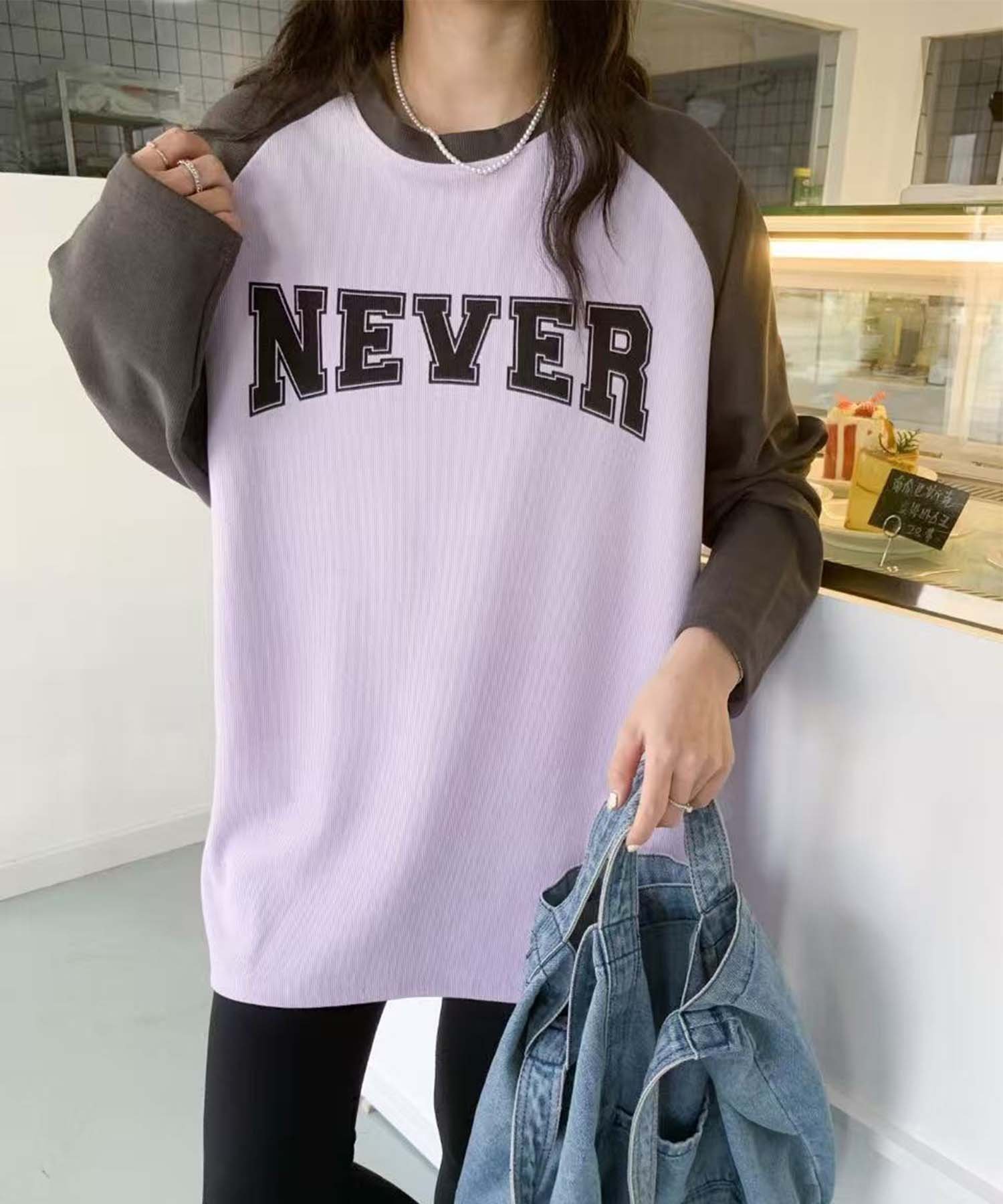 【アイモハ/aimoha】のaimoha -select-/ロゴプリントラグランスリーブ長袖Tシャツ インテリア・キッズ・メンズ・レディースファッション・服の通販 founy(ファニー) ファッション Fashion レディースファッション Fashion for Women トップス・カットソー Cut & Sew Tops シャツ・ブラウス・オフィスカジュアル Elegant Blouses & Button-Ups ロングTシャツ・Tシャツ Longline T-Shirts & Tees カーディガン Cardigan, Knitwear シンプル Simple, Minimal ジャケット Jacket, Outerwear スニーカー Sneakers, Trainers スリッポン Slip-On, Loafer スリーブ Sleeve, Long Sleeve / Short Sleeve デニム Denim, Jeans Material フロント Front, Front Design プリント Print, Printed Pattern リラックス Relax, Relaxed Fit 長袖 Long Sleeve, Full Sleeve パープル|ID: prp329100004762508 ipo3291000000034469236