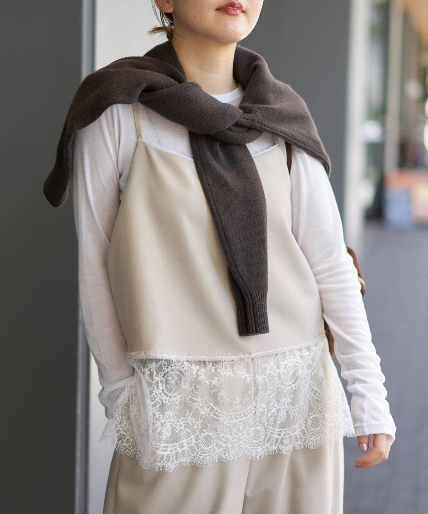 【イエナ/IENA】のレースヘムキャミソール 人気、トレンドファッション・服の通販 founy(ファニー) ファッション Fashion レディースファッション Fashion for Women トップス・カットソー Cut & Sew Tops キャミソール&ノースリーブ Camisoles & Sleeveless Tops 2025年 2025 2025-2026秋冬・A/W Autumn/Winter 2025–26 AW25–26 おすすめ Recommended / Our Picks インナー Innerwear キャミソール Camisole, Spaghetti Strap Top ストレッチ Stretch, Stretchy Fabric セットアップ Set-Up, Coordinated Outfit フェミニン Feminine, Girly フランス France, French レース Lace, Lace Fabric エレガント 上品 Elegant other-1|ID: prp329100004762515 ipo3291000000034469296