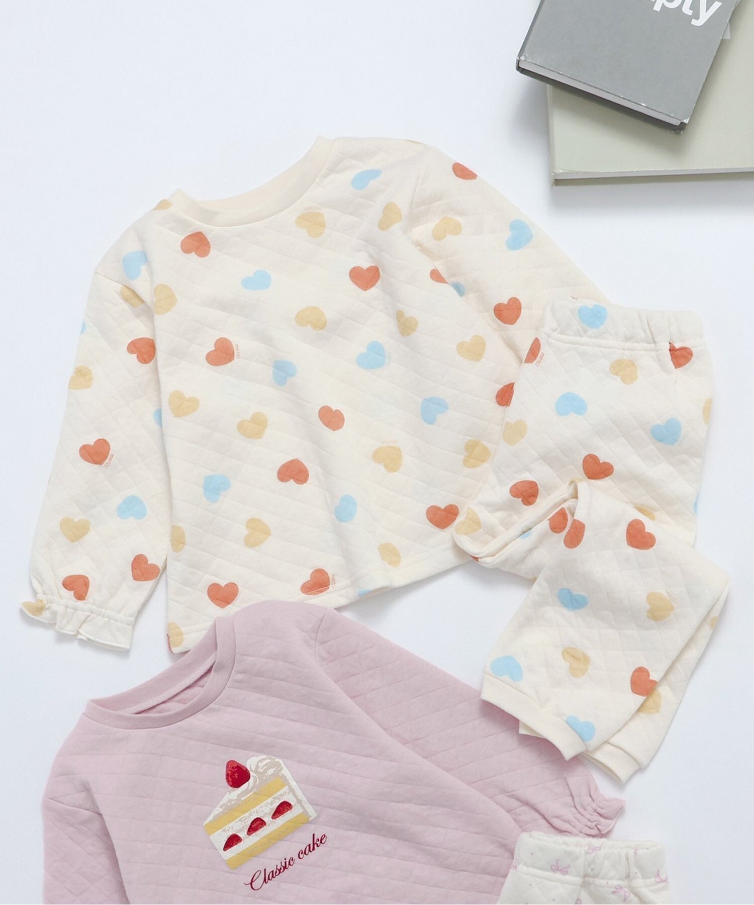 【エフオー オンラインストア/F.O.Online Store / KIDS】のハート ケーキモチーフキルトパジャマ 人気、トレンドファッション・服の通販 founy(ファニー) 　ファッション　Fashion　キッズファッション　Fashion for Kids　お家時間・ステイホーム　Stay Home / At Home　パジャマ　Pajamas, Sleepwear　 other-1|ID: prp329100004762544 ipo3291000000034625154