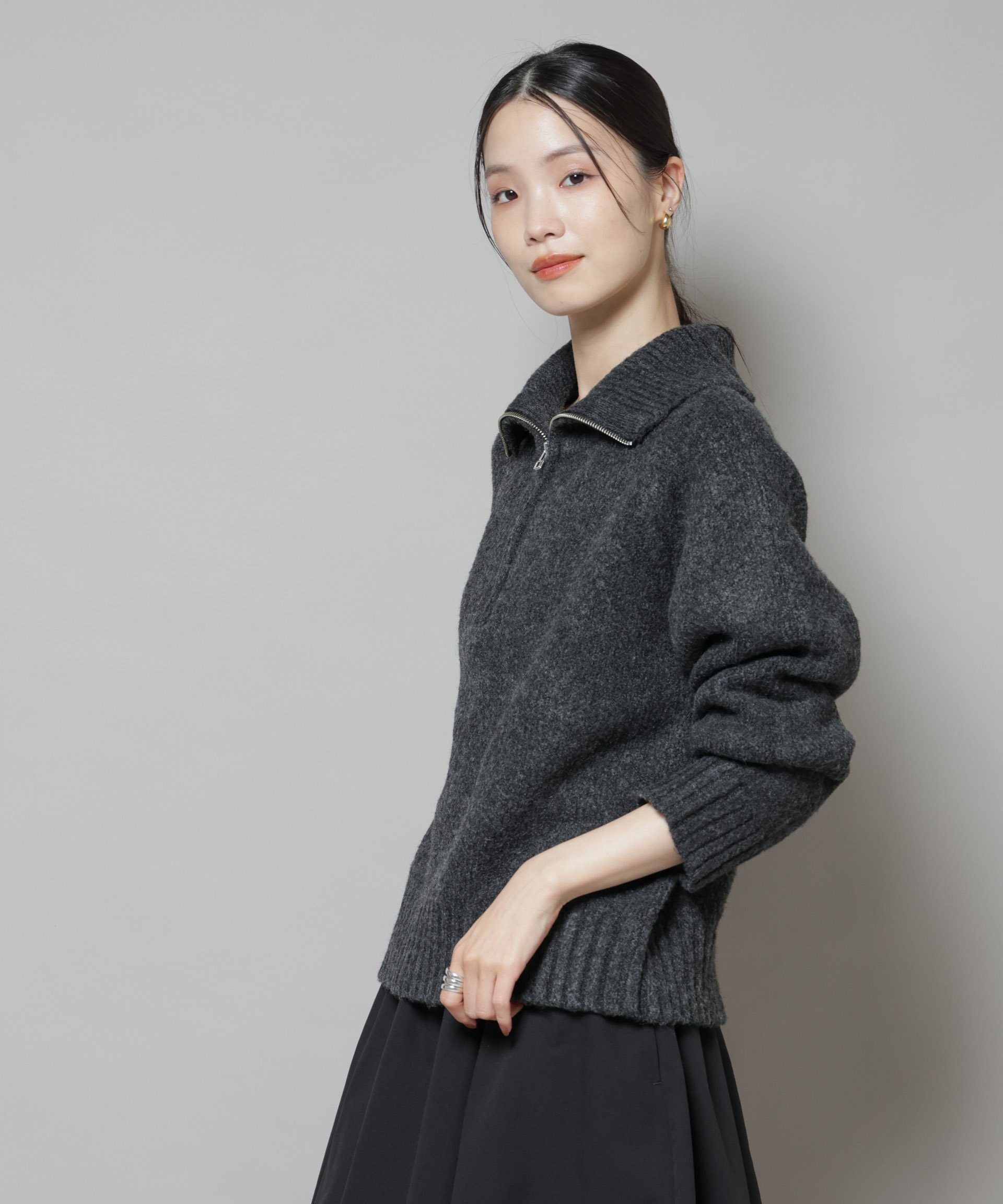 【ナノ ユニバース/nano universe】のハーフジップニットプルオーバー インテリア・キッズ・メンズ・レディースファッション・服の通販 founy(ファニー) ファッション Fashion レディースファッション Fashion for Women トップス・カットソー Cut & Sew Tops ニット Knit Tops & Sweaters カジュアルプルオーバー・ニットトップス Pullovers & Knit Tops / Casual Pullovers ウォッシャブル Machine Washable コンパクト Compact, Small Size ジップ Zip, Zipper スキッパー Skipper, Open Collar デニム Denim, Jeans Material トレンド Trend, Trending Now ハイネック High Neck, Mock Neck バランス Balance, Style Balance フレア Flare, Flared ベーシック Basic, Essential ボトム Bottoms, Lower Wear メランジ Melange, Mixed Yarn ワイド Wide, Wide Fit アウトレット Outlet / Clearance おすすめ Recommended / Our Picks 2025年 2025 2025-2026秋冬・A/W Autumn/Winter 2025–26 AW25–26 D.グレー2|ID: prp329100004762625 ipo3291000000034470656