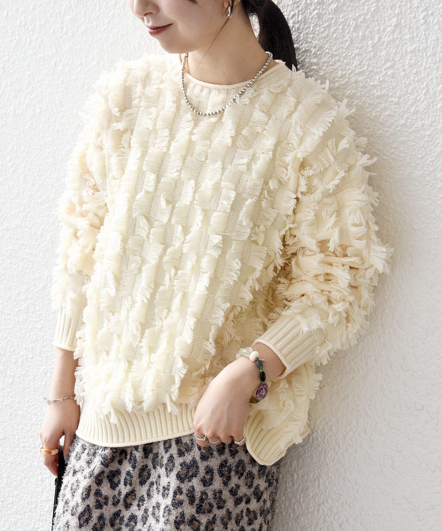 【シップス フォー ウィメン/SHIPS】のSHIPS any 手洗い可能 フリンジ デザイン ニット プルオーバー 人気、トレンドファッション・服の通販 founy(ファニー) 　ファッション　Fashion　レディースファッション　Fashion for Women　トップス・カットソー　Cut & Sew Tops　ニット　Knit Tops & Sweaters　カジュアルプルオーバー・ニットトップス　Pullovers & Knit Tops / Casual Pullovers　インナー　Innerwear　洗える　Machine Washable　シンプル　Simple, Minimal　スラックス　Slacks, Dress Pants　デニム　Denim, Jeans Material　フリンジ　Fringe, Tassel　ベーシック　Basic, Essential　リラックス　Relax, Relaxed Fit　ロング　Long, Long-Length　おすすめ　Recommended / Our Picks　エレガント 上品　Elegant　2025年　2025　2025-2026秋冬・A/W　Autumn/Winter 2025–26 AW25–26　 other-1|ID: prp329100004762628 ipo3291000000034772891