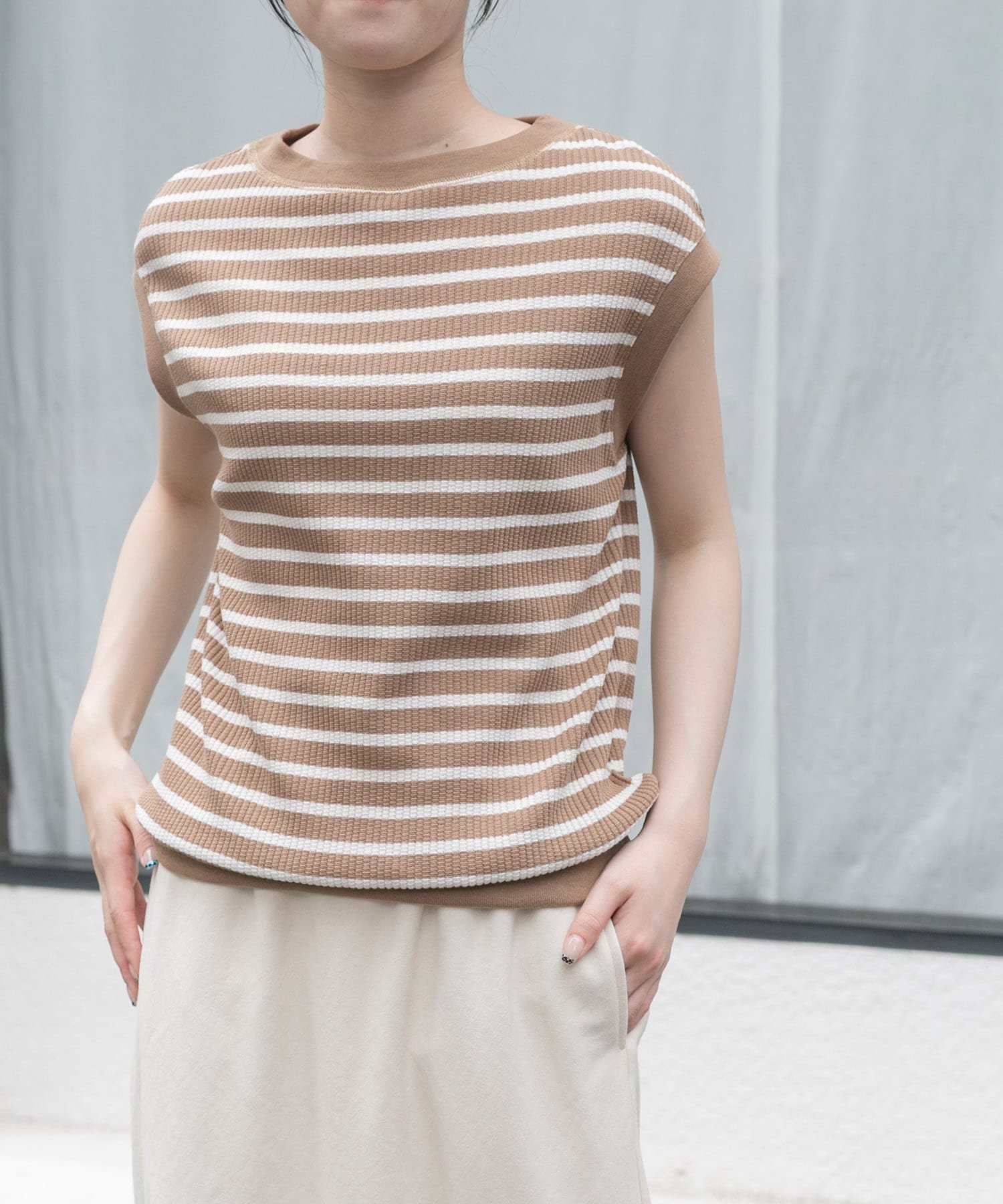 【アーバンリサーチ ドアーズ/URBAN RESEARCH DOORS】のFORK SPOON 変形ワッフルノースリーブプルオーバー インテリア・キッズ・メンズ・レディースファッション・服の通販 founy(ファニー) ファッション Fashion レディースファッション Fashion for Women トップス・カットソー Cut & Sew Tops キャミソール&ノースリーブ Camisoles & Sleeveless Tops カジュアルプルオーバー・ニットトップス Pullovers & Knit Tops / Casual Pullovers インナー Innerwear カットソー Cut and Sewn Top キャミソール Camisole, Spaghetti Strap Top コンパクト Compact, Small Size 今季 This Season, Current Season シンプル Simple, Minimal スリーブ Sleeve, Long Sleeve / Short Sleeve ベーシック Basic, Essential ロング Long, Long-Length ワイド Wide, Wide Fit ワッフル Waffle, Waffle Knit S/S・春夏 SS, Spring/Summer, Warm Season 夏 Summer 2025年 2025 2025春夏・S/S Spring/Summer 2025 SS25 CAMxIVO|ID: prp329100004763254 ipo3291000000034478105