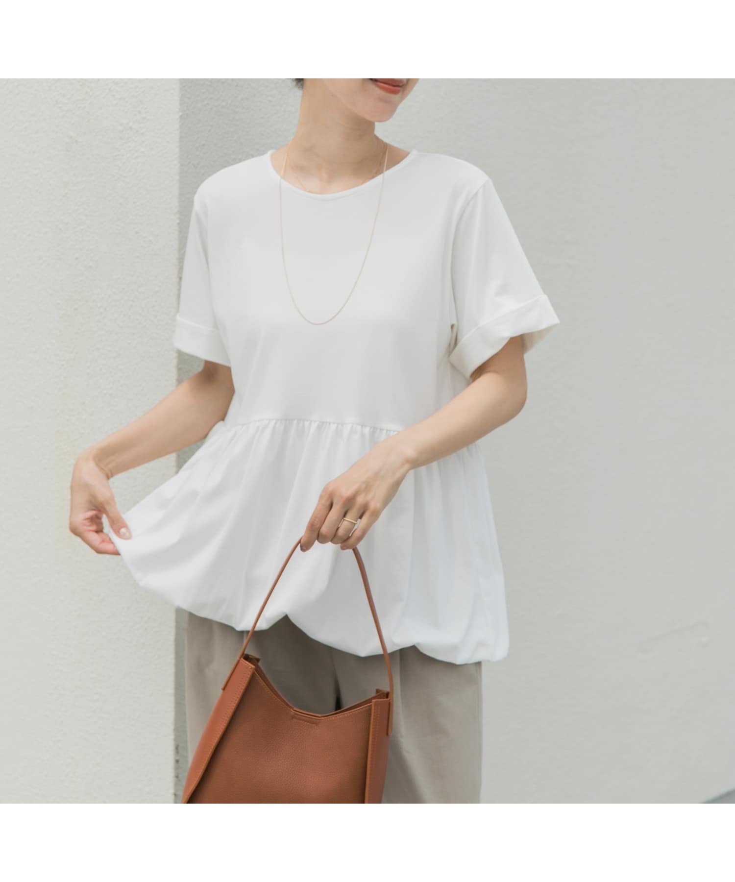 【アーバンリサーチ ドアーズ/URBAN RESEARCH DOORS】のペプラムバルーンTシャツ インテリア・キッズ・メンズ・レディースファッション・服の通販 founy(ファニー) ファッション Fashion レディースファッション Fashion for Women トップス・カットソー Cut & Sew Tops シャツ・ブラウス・オフィスカジュアル Elegant Blouses & Button-Ups ロングTシャツ・Tシャツ Longline T-Shirts & Tees ウェーブ Wavy Pattern カットソー Cut and Sewn Top ジャケット Jacket, Outerwear スラックス Slacks, Dress Pants チュール Tulip, Tulip Motif デニム Denim, Jeans Material なめらか Smooth, Silky Texture バルーン Balloon, Balloon Silhouette ベーシック Basic, Essential ペプラム Peplum, Flared Hem 冬 Winter / This Winter S/S・春夏 SS, Spring/Summer, Warm Season 夏 Summer 2025年 2025 2025春夏・S/S Spring/Summer 2025 SS25 OFF|ID: prp329100004763267 ipo3291000000034478335