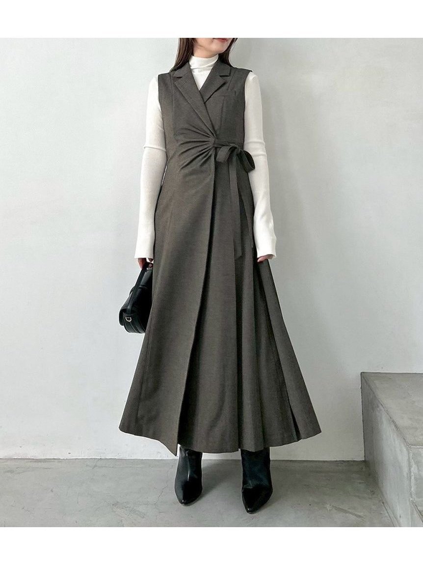 【スナイデル/SNIDEL】のSustainableサイドプリーツテーラードワンピース インテリア・キッズ・メンズ・レディースファッション・服の通販 founy(ファニー) 　ファッション　Fashion　レディースファッション　Fashion for Women　ワンピース　Dresses　アシンメトリー　Asymmetrical Style　ウェーブ　Wavy Pattern　エレガント 上品　Elegant　今季　This Season, Current Season　スマート　Smart, Elegant　スーツ　Suit, Formalwear　ダブル　Double, Double-Breasted　ハイネック　High Neck, Mock Neck　フロント　Front, Front Design　プリーツ　Pleats, Pleated　ラップ　Wrap, Wrap Design　リボン　Ribbon, Bow　ロング　Long, Long-Length　おすすめ　Recommended / Our Picks　BRW[058]|ID: prp329100004763410 ipo3291000000034906325