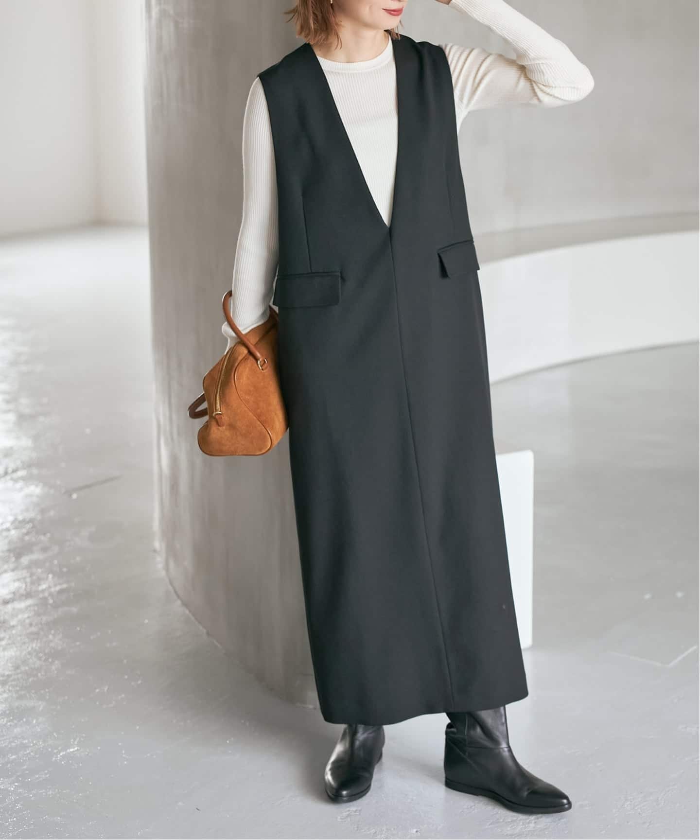 【スピック&スパン/Spick & Span】の《WEB限定 / 追加 》ダブルクロスVネックワンピース インテリア・キッズ・メンズ・レディースファッション・服の通販 founy(ファニー) 　ファッション　Fashion　レディースファッション　Fashion for Women　ワンピース　Dresses　ダブル　Double, Double-Breasted　エレガント 上品　Elegant　ブラック|ID: prp329100004763442 ipo3291000000034481293