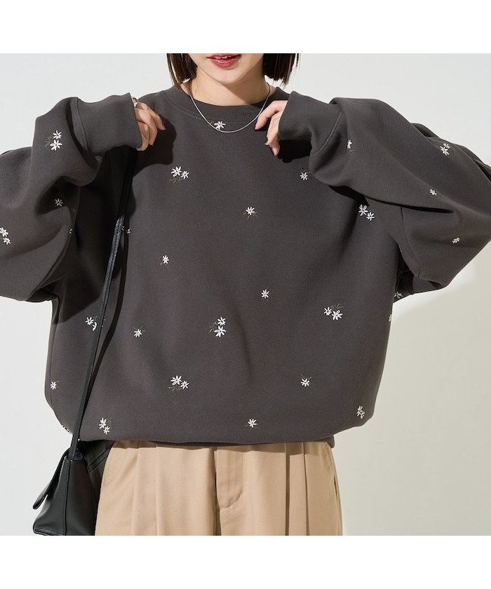 【フリークスストア/FREAK'S STORE】の小花 刺繍 裏起毛 スウェット プルオーバー【限定展開】 インテリア・キッズ・メンズ・レディースファッション・服の通販 founy(ファニー) ファッション Fashion レディースファッション Fashion for Women トップス・カットソー Cut & Sew Tops レディースパーカー・カジュアルフーディー Casual Hoodies & Sweatshirts カジュアルプルオーバー・ニットトップス Pullovers & Knit Tops / Casual Pullovers スウェット・クルーネックトップス Sweatshirts & Crewnecks / Relaxed Fit Sweat Tops 冬 Winter / This Winter おすすめ Recommended / Our Picks シンプル Simple, Minimal スウェット / スエット Sweatshirt, Sweatwear スニーカー Sneakers, Trainers デニム Denim, Jeans Material バランス Balance, Style Balance フレア Flare, Flared ベーシック Basic, Essential マーメイド Mermaid, Fishtail Silhouette ワイド Wide, Wide Fit A/W・秋冬 Autumn/Winter ブラック|ID: prp329100004763504 ipo3291000000034482336