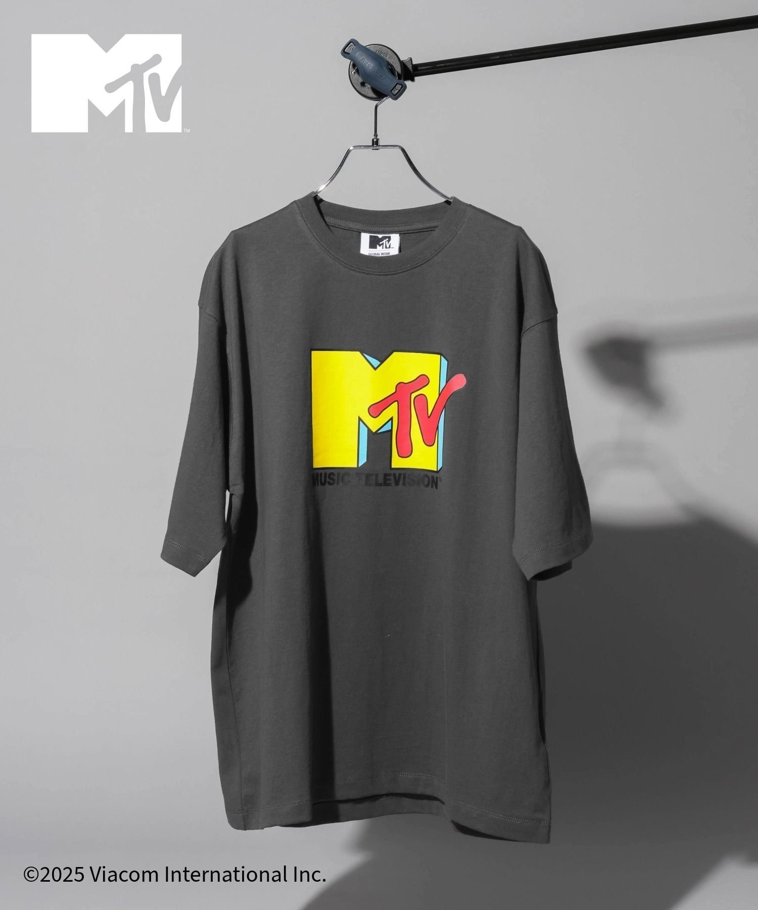 【グローバルワーク/GLOBAL WORK】のMTVコラボ/Tシャツ/一部店舗限定/612948 人気、トレンドファッション・服の通販 founy(ファニー) 　ファッション　Fashion　レディースファッション　Fashion for Women　トップス・カットソー　Cut & Sew Tops　シャツ・ブラウス・オフィスカジュアル　Elegant Blouses & Button-Ups　ロングTシャツ・Tシャツ　Longline T-Shirts & Tees　コラボ　Collaboration, Collab　トレンド　Trend, Trending Now　ビッグ　Big, Oversized　リラックス　Relax, Relaxed Fit　 other-1|ID: prp329100004763956 ipo3291000000034486498