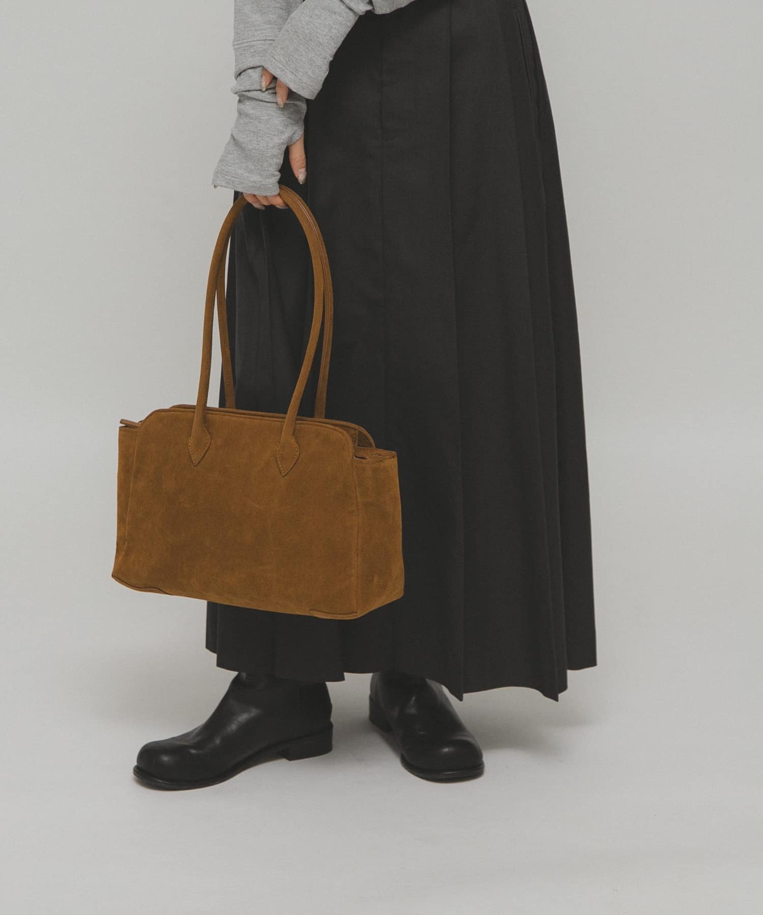 【ケービーエフ/KBF / URBAN RESEARCH】のロングショルダーボストンBAG インテリア・キッズ・メンズ・レディースファッション・服の通販 founy(ファニー) 　ファッション　Fashion　レディースファッション　Fashion for Women　バッグ　Bags　2025年　2025　2025-2026秋冬・A/W　Autumn/Winter 2025–26 AW25–26　冬　Winter / This Winter　スマホ　Smartphone, Mobile Device　トレンド　Trend, Trending Now　ボストン　Boston　A/W・秋冬　Autumn/Winter　財布　Wallet, Purse　CAMEL|ID: prp329100004764187 ipo3291000000034489503