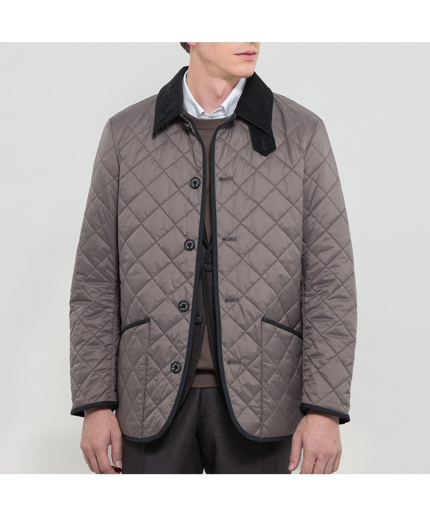 【マッキントッシュ ロンドン/MACKINTOSH LONDON / MEN】の【WATSON】ポリエステルキルティングブルゾン インテリア・キッズ・メンズ・レディースファッション・服の通販 founy(ファニー) 　ファッション　Fashion　メンズファッション　Fashion for Men　クラシック　Classic, Timeless Style　コーデュロイ　Corduroy, Cord Fabric　ジャケット　Jacket, Outerwear　ストレッチ　Stretch, Stretchy Fabric　タフタ　Taffeta, Structured Fabric　パターン　Pattern, Design Print　フィット　Fit, Slim Fit　プリント　Print, Printed Pattern　冬　Winter / This Winter　秋　Autumn　ベージュ|ID: prp329100004764406 ipo3291000000034603872