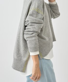 【ビアズリー/BEARDSLEY】のステッチニット 人気、トレンドファッション・服の通販 founy(ファニー) ファッション Fashion レディースファッション Fashion for Women トップス・カットソー Cut & Sew Tops ニット Knit Tops & Sweaters スリット Slit, Slit Detail ハイネック High Neck, Mock Neck フロント Front, Front Design 楽ちん Easy Fit, Comfortable 再入荷 Restock / Back in Stock |ID:prp329100004764540