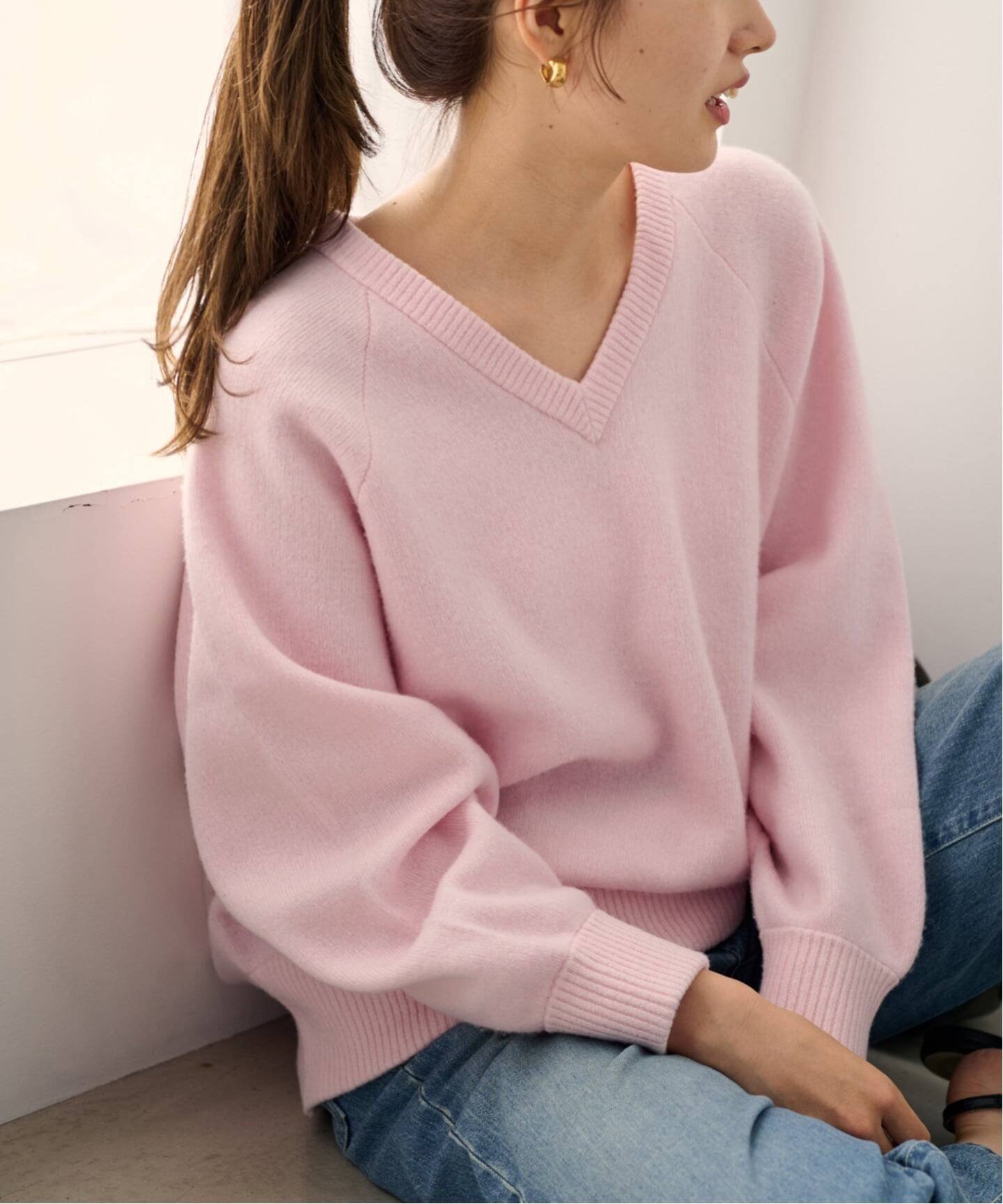 【フレームワーク/FRAMeWORK】の≪WEB限定 / 追加 ≫AQUA Vネックプルオーバー インテリア・キッズ・メンズ・レディースファッション・服の通販 founy(ファニー) 　ファッション　Fashion　レディースファッション　Fashion for Women　トップス・カットソー　Cut & Sew Tops　カジュアルプルオーバー・ニットトップス　Pullovers & Knit Tops / Casual Pullovers　Vネックトップス　V-Neck Tops / V-Cut Neckline Shirts　インナー　Innerwear　シンプル　Simple, Minimal　再入荷　Restock / Back in Stock　ピンク B|ID: prp329100004764588 ipo3291000000034606737