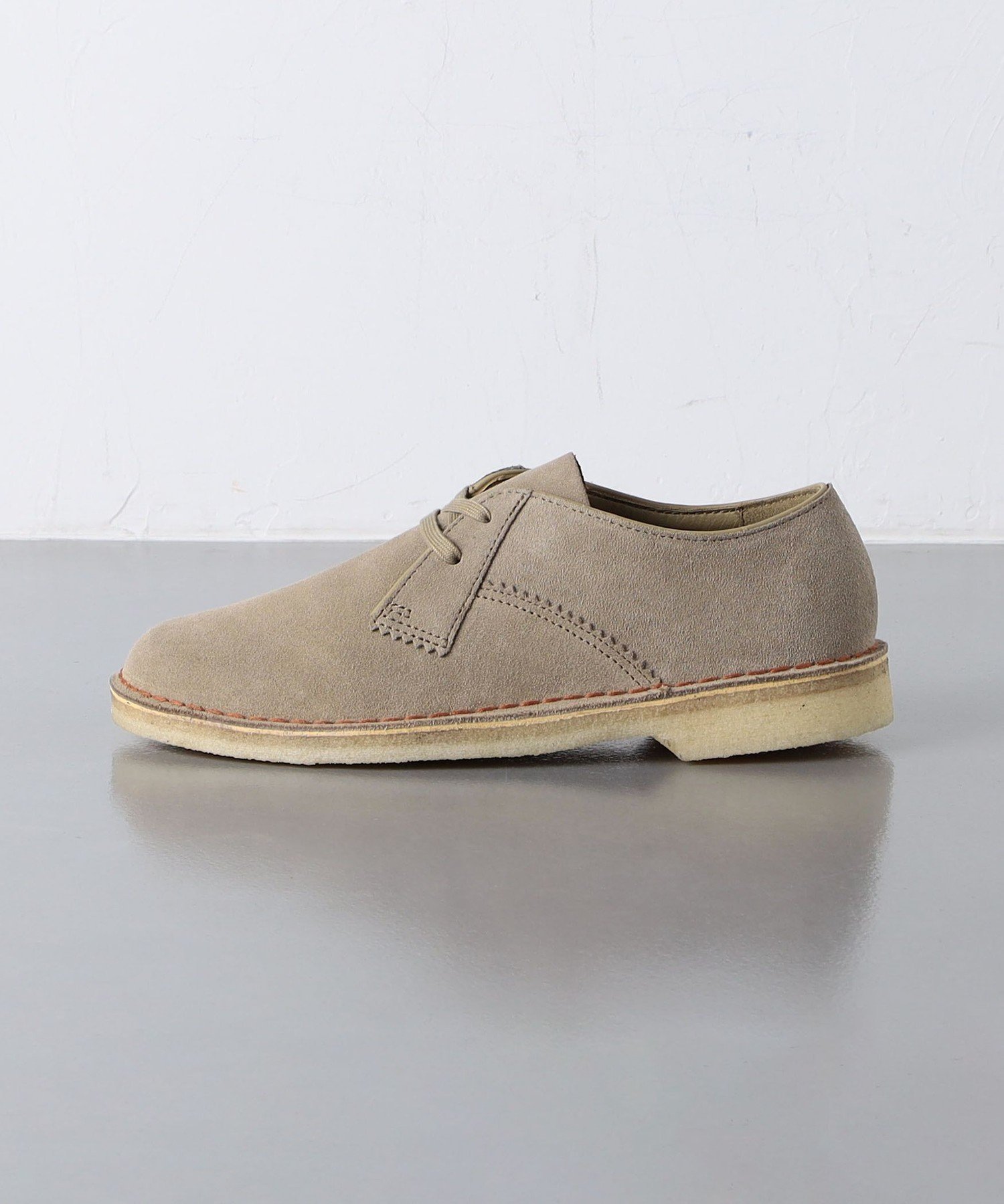【ユナイテッドアローズ/UNITED ARROWS / MEN】の【別注】 Clarks デザートカーン 人気、トレンドファッション・服の通販 founy(ファニー) 　ファッション　Fashion　メンズファッション　Fashion for Men　アンクル　Ankle-Length Design　ヴィンテージ　Vintage Style　シューズ　Shoes, Footwear　シンプル　Simple, Minimal　スリッパ　Slippers, Room Shoes　デザート　Dessert, Sweet Treat　バランス　Balance, Style Balance　別注　Limited Edition, Custom Order　モダン　Modern, Contemporary　アウトレット　Outlet / Clearance　 other-1|ID: prp329100004765005 ipo3291000000034625290