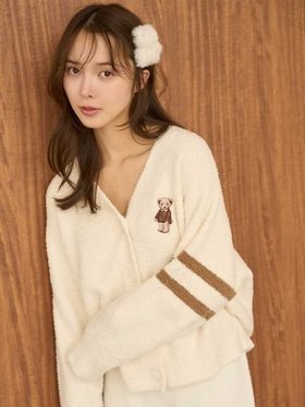 【スナイデル ホーム/SNIDEL HOME】のBearニットカーディガン 人気、トレンドファッション・服の通販 founy(ファニー) ファッション Fashion レディースファッション Fashion for Women トップス・カットソー Cut & Sew Tops ニット Knit Tops & Sweaters カーディガン・羽織り Layered Style Cardigans おすすめ Recommended / Our Picks カーディガン Cardigan, Knitwear ショート Short, Short Length スマート Smart, Elegant トレンド Trend, Trending Now モチーフ Motif, Design Theme ロング Long, Long-Length 人気 Popular, Best Seller 今秋 This Fall 秋 Autumn A/W・秋冬 Autumn/Winter |ID:prp329100004765012