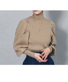 【ノミネ/NOMINE】のボリュームスリーブタートルニット 人気、トレンドファッション・服の通販 founy(ファニー) ファッション Fashion レディースファッション Fashion for Women トップス・カットソー Cut & Sew Tops ニット Knit Tops & Sweaters ボリューム袖・フリルスリーブブラウス Voluminous & Ruffle Sleeves / Puffy Sleeve Tops オレンジ Orange シンプル Simple, Minimal スリーブ Sleeve, Long Sleeve / Short Sleeve ハイネック High Neck, Mock Neck 再入荷 Restock / Back in Stock thumbnail ベージュ|ID: prp329100004765020 ipo3291000000034657812