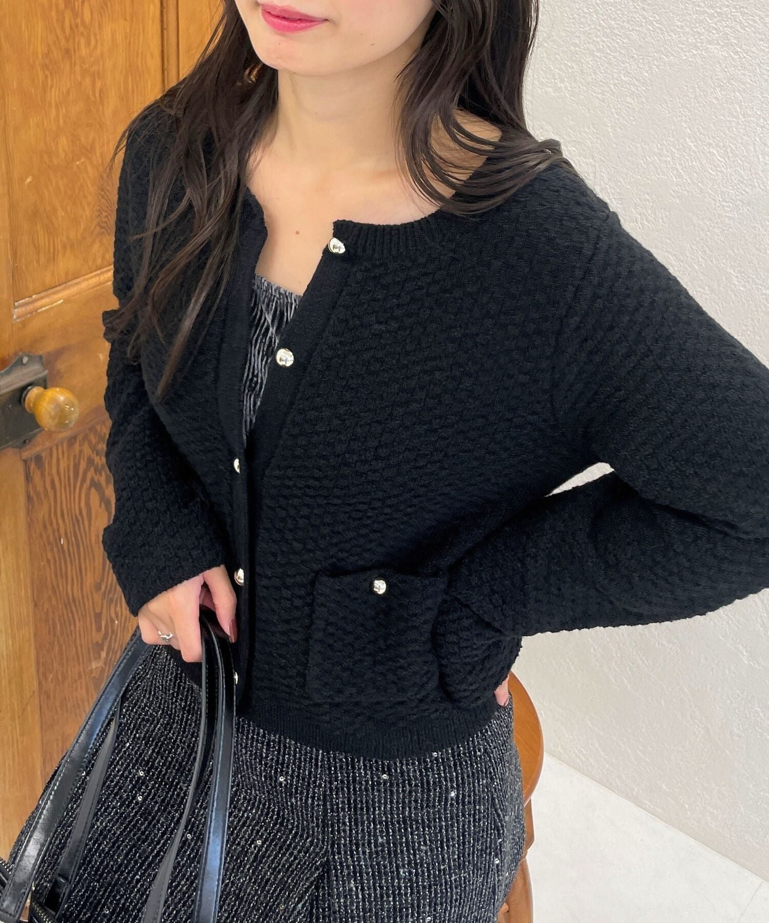 【ミッシュマッシュ/MISCH MASCH】のMM548502 ツイード編みニットジャケット インテリア・キッズ・メンズ・レディースファッション・服の通販 founy(ファニー) 　ファッション　Fashion　レディースファッション　Fashion for Women　アウター　Coat / Outerwear Collection　レディースジャケット・軽アウター　Jackets　カーディガン　Cardigan, Knitwear　クラシカル　Classical, Vintage-Inspired　コンパクト　Compact, Small Size　シンプル　Simple, Minimal　ジャケット　Jacket, Outerwear　ツイード　Twill, Twill Weave　デニム　Denim, Jeans Material　バランス　Balance, Style Balance　フィット　Fit, Slim Fit　フェミニン　Feminine, Girly　フォルム　Silhouette, Form　ポケット　Pocket, Pocket Detail　メタル　Metal, Metal Parts　ラウンド　Round, Round Neck　ワイド　Wide, Wide Fit　エレガント 上品　Elegant　ブラック|ID: prp329100004765069 ipo3291000000034497915