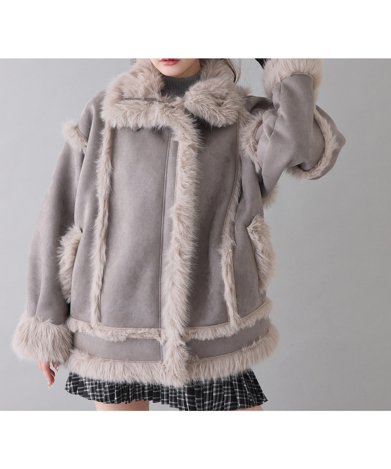 【ナイスクラップ/NICE CLAUP】のフェイクムートンロングジャケット インテリア・キッズ・メンズ・レディースファッション・服の通販 founy(ファニー) 　ファッション　Fashion　レディースファッション　Fashion for Women　アウター　Coat / Outerwear Collection　レディースジャケット・軽アウター　Jackets　2025年　2025　2025-2026秋冬・A/W　Autumn/Winter 2025–26 AW25–26　冬　Winter / This Winter　おすすめ　Recommended / Our Picks　ガーリー　Girly, Feminine Style　デニム　Denim, Jeans Material　トレンド　Trend, Trending Now　バランス　Balance, Style Balance　フェイクムートン　Faux Shearling, Faux Mouton　ボトム　Bottoms, Lower Wear　ミドル　Middle Length, Mid Height　ロング　Long, Long-Length　防寒　Cold Protection, Winter-Ready　グレー|ID: prp329100004765071 ipo3291000000034497922