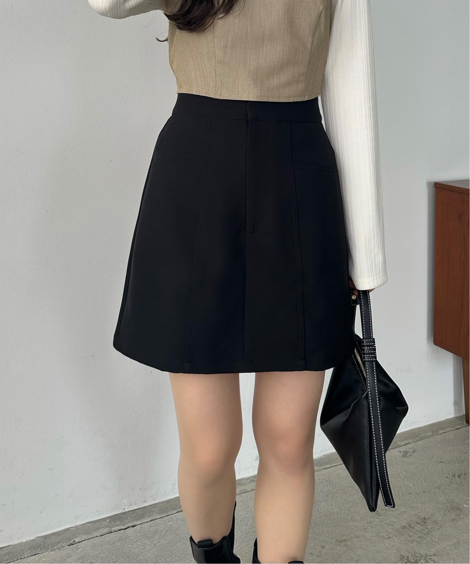 【ジュノア/JUNOAH】のcallautia スカートペチパンツ付 インテリア・キッズ・メンズ・レディースファッション・服の通販 founy(ファニー) 　ファッション　Fashion　レディースファッション　Fashion for Women　スカート　Skirts　ブラック|ID: prp329100004765120 ipo3291000000034621122