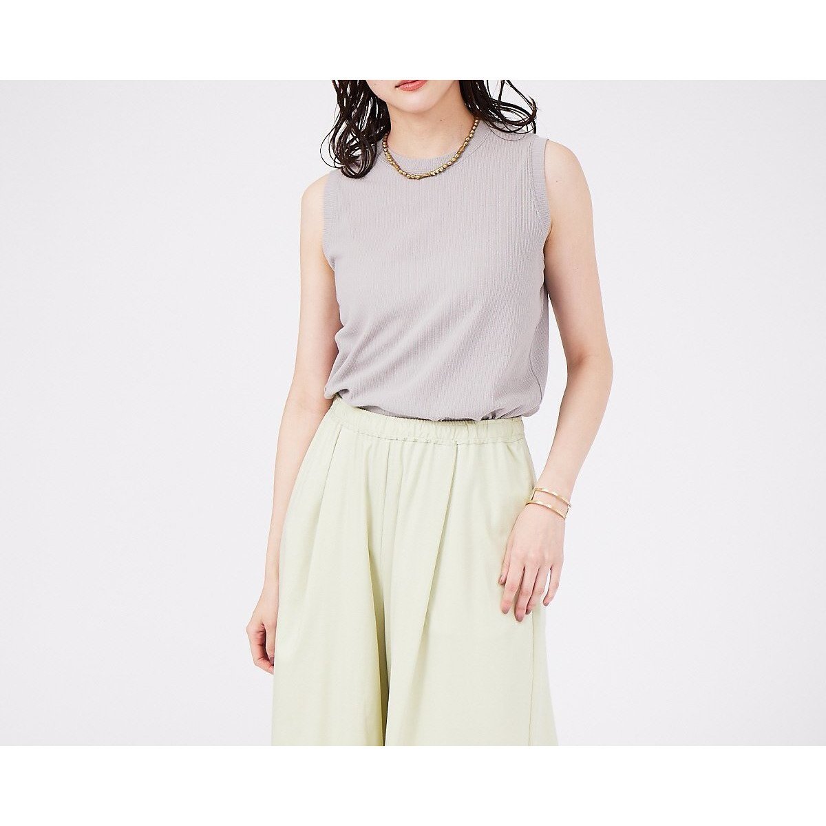 【カリテ/qualite】のツィストテレコノースリーブ インテリア・キッズ・メンズ・レディースファッション・服の通販 founy(ファニー) 　ファッション　Fashion　レディースファッション　Fashion for Women　トップス・カットソー　Cut & Sew Tops　キャミソール&ノースリーブ　Camisoles & Sleeveless Tops　オレンジ　Orange　ジャケット　Jacket, Outerwear　ストライプ　Stripe, Striped Pattern　ノースリーブ　Sleeveless, No-Sleeve　夏　Summer　ビジネス 仕事 通勤　Business / Work / Commuting　ライトグレー|ID: prp329100004765128 ipo3291000000034498624