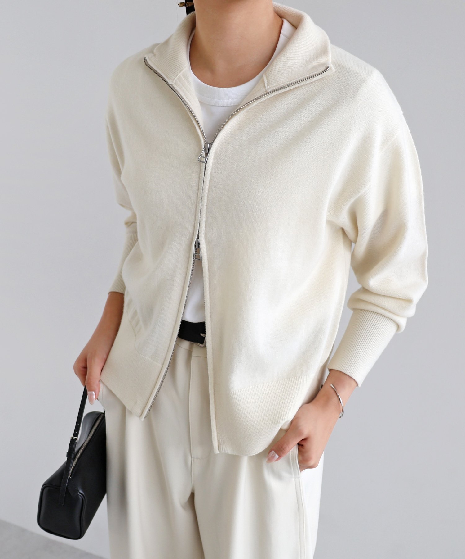 【アンドミー/andme】のダブルジップ ウール ニット ブルゾン evernavy エバーネイビー インテリア・キッズ・メンズ・レディースファッション・服の通販 founy(ファニー) 　ファッション　Fashion　レディースファッション　Fashion for Women　アウター　Coat / Outerwear Collection　ブルゾンジャケット・スポーティアウター　Blouson Jackets　トップス・カットソー　Cut & Sew Tops　ニット　Knit Tops & Sweaters　インナー　Innerwear　シンプル　Simple, Minimal　トレンド　Trend, Trending Now　ブルゾン　Blouson, Bomber Jacket　羽織　Haori, Light Jacket　オフホワイト|ID: prp329100004765155 ipo3291000000034498790