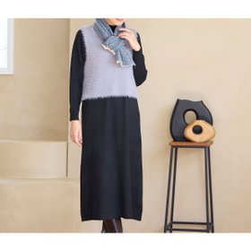 【ロブジェ/LOBJIE】の【アンサンブルアイテム】ベストつきニットワンピース 人気、トレンドファッション・服の通販 founy(ファニー) ファッション Fashion レディースファッション Fashion for Women アウター Coat / Outerwear Collection ワンピース Dresses ニットワンピース Knit Dresses アクセサリー Fashion Accessories アンサンブル Ensemble Set エレガント 上品 Elegant カットソー Cut and Sewn Top コンパクト Compact, Small Size ジャケット Jacket, Outerwear トレンド Trend, Trending Now 長袖 Long Sleeve, Full Sleeve フェザーヤーン Feather Yarn, Fluffy Yarn ブルゾン Blouson, Bomber Jacket ベスト Vest, Waistcoat 冬 Winter / This Winter おすすめ Recommended / Our Picks |ID:prp329100004765210