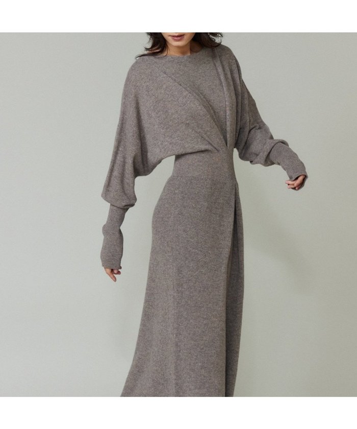 【イネド/INED】のタックデザインニットワンピース インテリア・キッズ・メンズ・レディースファッション・服の通販 founy(ファニー) https://founy.com/ ファッション Fashion レディースファッション Fashion for Women ワンピース Dresses ニットワンピース Knit Dresses 畦 Ribbed Knit ショルダー Shoulder, Shoulder Strap スマート Smart, Elegant ドレープ Drape, Draping Fabric ドロップ Drop Shoulder, Dropped Style フォルム Silhouette, Form ブラウジング Blouson Silhouette, Cinched Waist |ID: prp329100004765225 ipo3291000000034499157