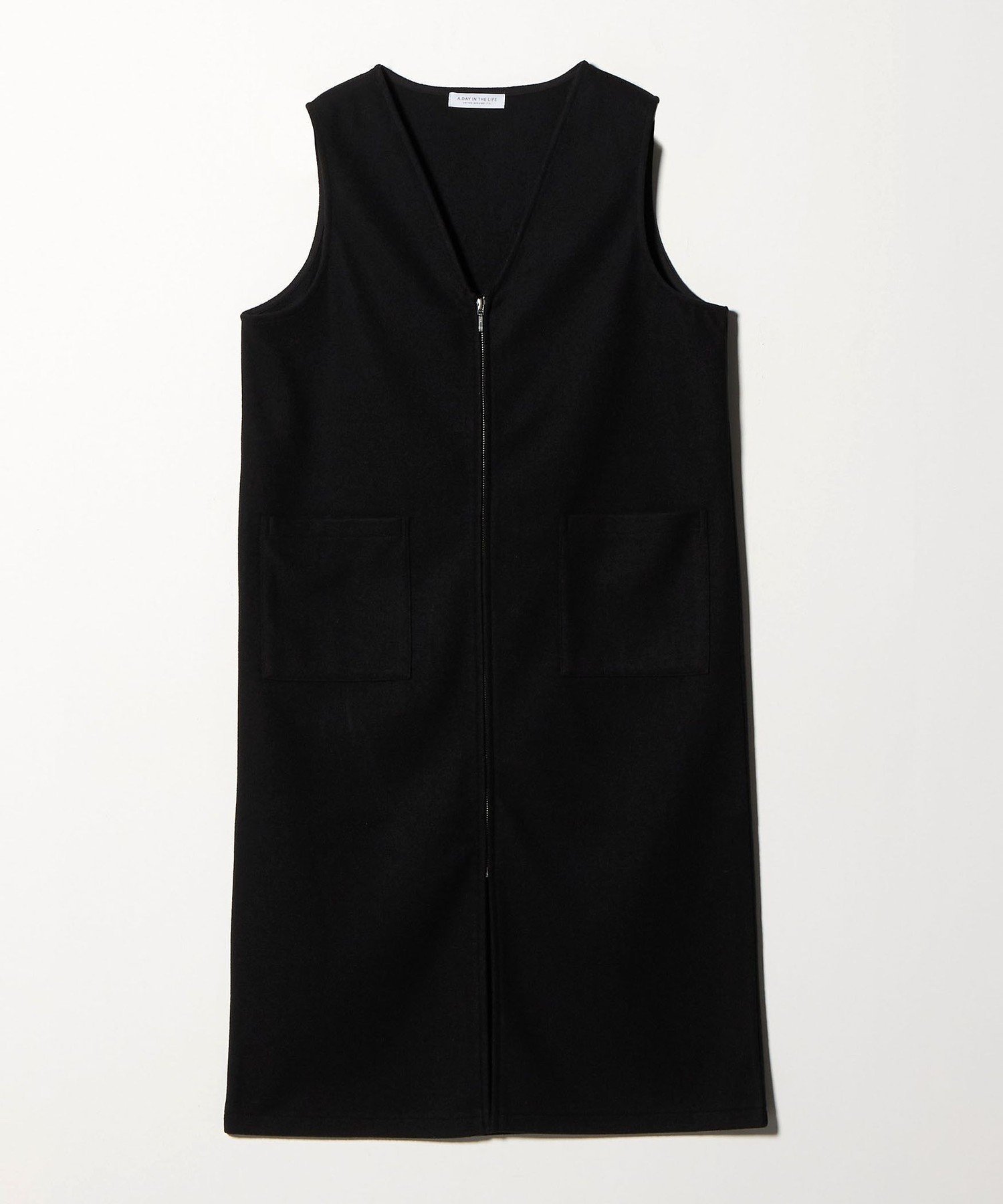 【ユナイテッドアローズ/UNITED ARROWS】のニットメルトン ソリッド ジャンパースカート A DAY IN THE LIFE インテリア・キッズ・メンズ・レディースファッション・服の通販 founy(ファニー) ファッション Fashion レディースファッション Fashion for Women スカート Skirts インナー Innerwear コンパクト Compact, Small Size シンプル Simple, Minimal チェック Check, Plaid, Tartan トレンド Trend, Trending Now ハイネック High Neck, Mock Neck バランス Balance, Style Balance ポケット Pocket, Pocket Detail メルトン Melton, Heavy Wool A/W・秋冬 Autumn/Winter アウトレット Outlet / Clearance ビジネス 仕事 通勤 Business / Work / Commuting BLACK|ID: prp329100004765234 ipo3291000000034499223