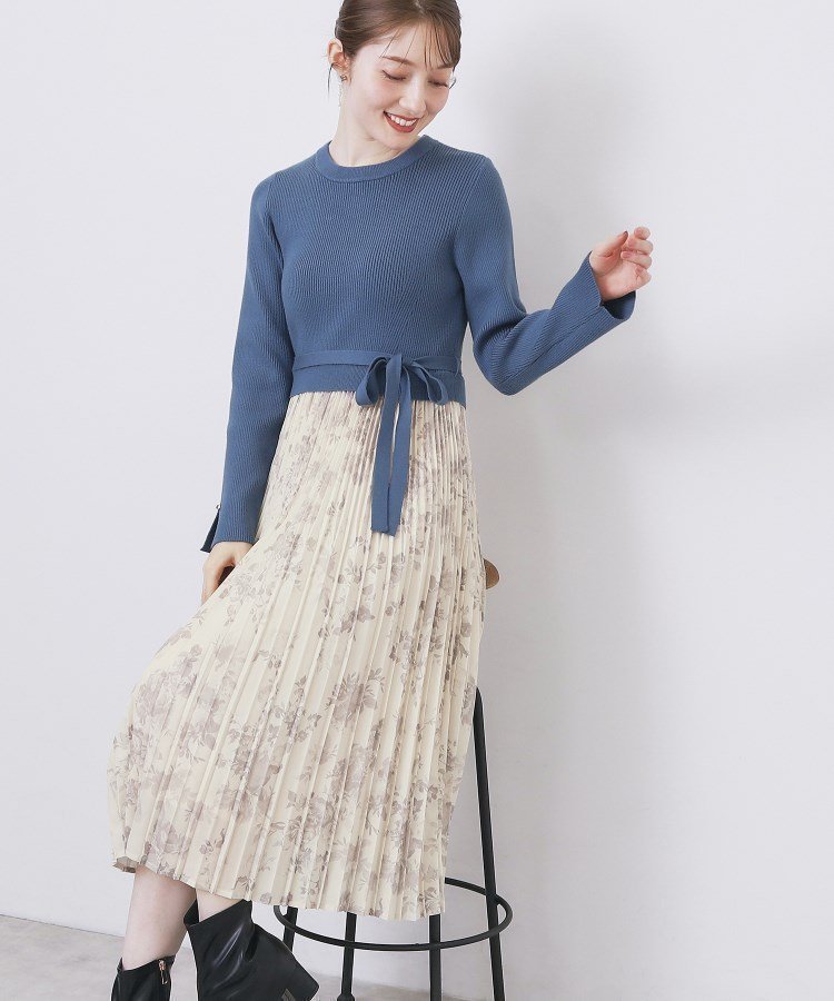 【インデックス/INDEX】のフラワープリーツドッキングニットワンピース【洗濯機OK】 インテリア・キッズ・メンズ・レディースファッション・服の通販 founy(ファニー) 　ファッション　Fashion　レディースファッション　Fashion for Women　ワンピース　Dresses　ニットワンピース　Knit Dresses　エレガント 上品　Elegant　スタイリッシュ　Stylish, Fashionable　ストレッチ　Stretch, Stretchy Fabric　スリット　Slit, Slit Detail　ドッキング　Docking, Mixed Material　フィット　Fit, Slim Fit　フラワー　Flower, Floral　プリーツ　Pleats, Pleated　ポケット　Pocket, Pocket Detail　リボン　Ribbon, Bow　長袖　Long Sleeve, Full Sleeve　ブルー|ID: prp329100004765326 ipo3291000000034660111