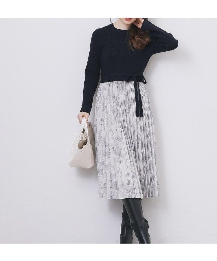 【インデックス/INDEX】のフラワープリーツドッキングニットワンピース【洗濯機OK】 インテリア・キッズ・メンズ・レディースファッション・服の通販 founy(ファニー) 　ファッション　Fashion　レディースファッション　Fashion for Women　ワンピース　Dresses　ニットワンピース　Knit Dresses　エレガント 上品　Elegant　スタイリッシュ　Stylish, Fashionable　ストレッチ　Stretch, Stretchy Fabric　スリット　Slit, Slit Detail　ドッキング　Docking, Mixed Material　フィット　Fit, Slim Fit　フラワー　Flower, Floral　プリーツ　Pleats, Pleated　ポケット　Pocket, Pocket Detail　リボン　Ribbon, Bow　長袖　Long Sleeve, Full Sleeve　ネイビー|ID: prp329100004765326 ipo3291000000034660112