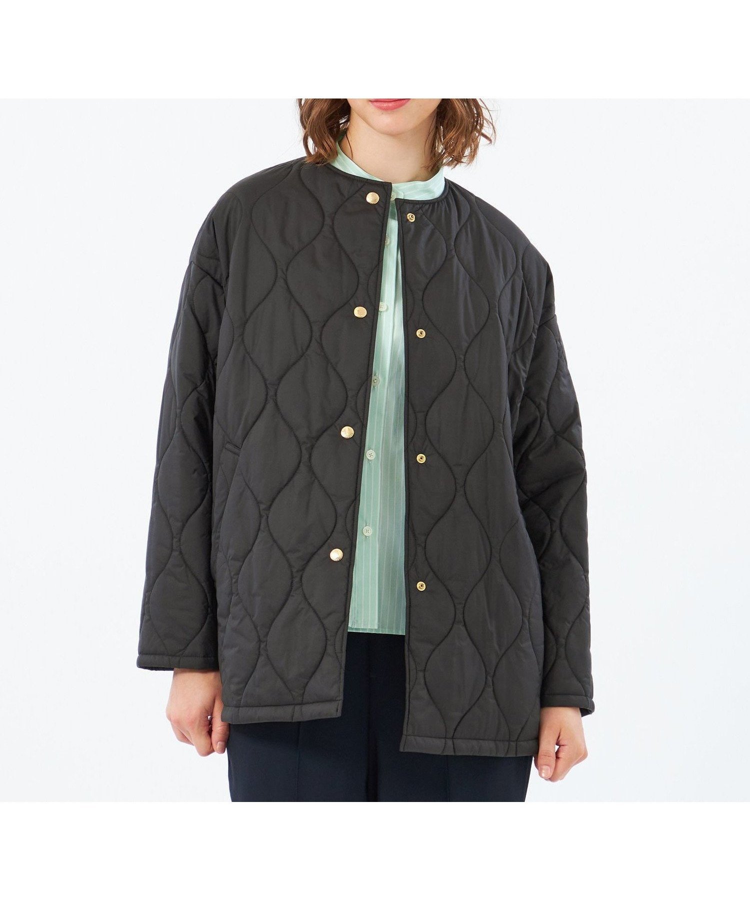 【マッキントッシュ フィロソフィー/MACKINTOSH PHILOSOPHY】の【WEB 一部店舗】リバーシブルキルティングコート インテリア・キッズ・メンズ・レディースファッション・服の通販 founy(ファニー) 　ファッション　Fashion　レディースファッション　Fashion for Women　アウター　Coat / Outerwear Collection　コート・ロングコート・ピーコート　Long Coats, Peacoats & More　おすすめ　Recommended / Our Picks　キルティング　Quilted, Quilting　タフタ　Taffeta, Structured Fabric　ドット　Polka Dot, Dot Pattern　パウダー　Powder, Soft Tone　メタル　Metal, Metal Parts　エレガント 上品　Elegant　冬　Winter / This Winter　春　Spring　秋　Autumn　ブラック|ID: prp329100004765373 ipo3291000000034500252