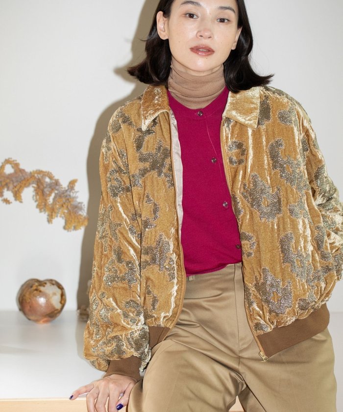 【ロペ/ROPE'】のスパンコールベロアジップアップブルゾン インテリア・キッズ・メンズ・レディースファッション・服の通販 founy(ファニー) https://founy.com/ ファッション Fashion レディースファッション Fashion for Women アウター Coat / Outerwear Collection ブルゾンジャケット・スポーティアウター Blouson Jackets トップス・カットソー Cut & Sew Tops ベロアトップス Velour Tops / Velvet-Look Items おすすめ Recommended / Our Picks インド Indian Textile エレガント 上品 Elegant スパンコール Sequins, Sequin Embellishment スポーティ Sporty, Casual Athletic センター Center, Center Line ベロア Velour, Soft Velvet ポケット Pocket, Pocket Detail |ID: prp329100004765431 ipo3291000000034500852