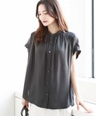 【エムケイ ミッシェルクラン/MK MICHEL KLEIN】のバンドカラーサテンブラウス/接触冷感/洗える 人気、トレンドファッション・服の通販 founy(ファニー) ファッション Fashion レディースファッション Fashion for Women トップス・カットソー Cut & Sew Tops シャツ・ブラウス・オフィスカジュアル Elegant Blouses & Button-Ups 春 Spring 洗える Machine Washable 秋 Autumn ギャザー Gathered, Ruffled サテン Satin, Glossy Fabric セットアップ Set-Up, Coordinated Outfit ボトム Bottoms, Lower Wear メタル Metal, Metal Parts 冬 Winter / This Winter 夏 Summer thumbnail ダークグレー|ID: prp329100004765616 ipo3291000000034502454