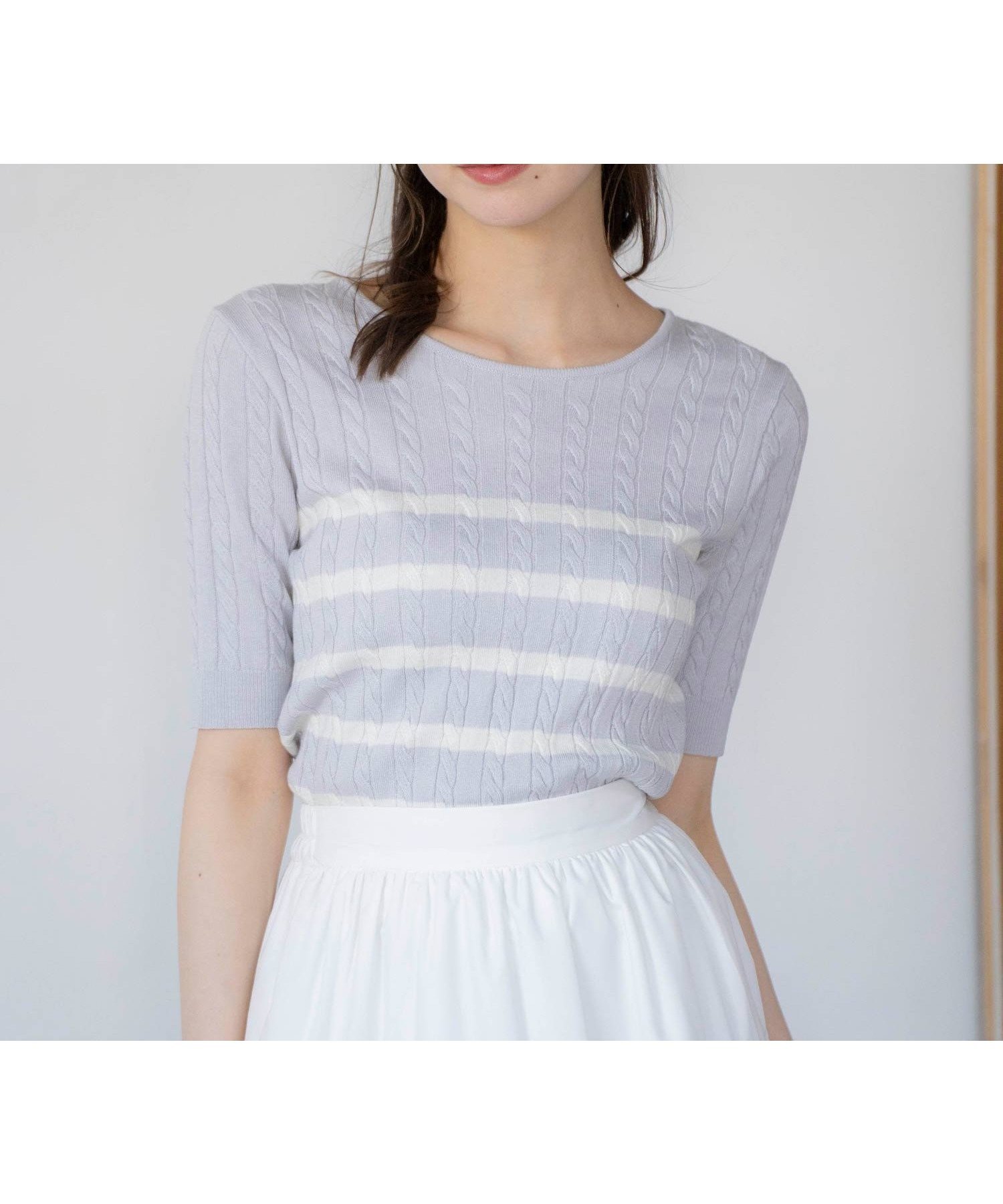 【ノエラ/Noela】のボーダーケーブルニット インテリア・キッズ・メンズ・レディースファッション・服の通販 founy(ファニー) 　ファッション　Fashion　レディースファッション　Fashion for Women　トップス・カットソー　Cut & Sew Tops　ニット　Knit Tops & Sweaters　アクリル　Acrylic Material　クラシカル　Classical, Vintage-Inspired　クラシック　Classic, Timeless Style　コンパクト　Compact, Small Size　サマー　Summer, Summer Style　ジャケット　Jacket, Outerwear　デニム　Denim, Jeans Material　トレンド　Trend, Trending Now　フェミニン　Feminine, Girly　ベスト　Vest, Waistcoat　ボーダー　Border, Stripe　ポケット　Pocket, Pocket Detail　メッシュ　Mesh, Net Fabric　エレガント 上品　Elegant　ライトグレー|ID: prp329100004765766 ipo3291000000034503759