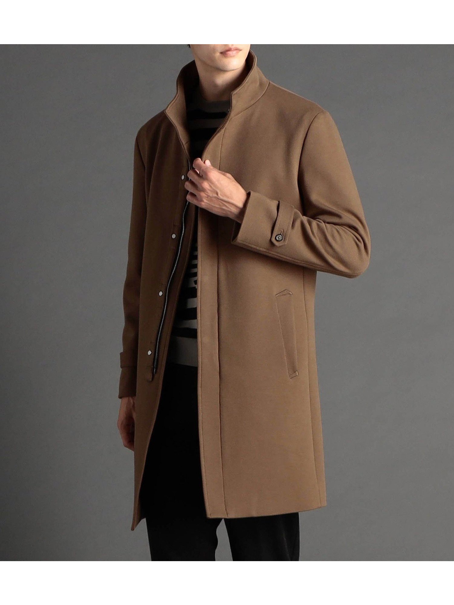 【ニコル/NICOLE / MEN】のダウンファブリック スタンドカラーコート インテリア・キッズ・メンズ・レディースファッション・服の通販 founy(ファニー) ファッション Fashion メンズファッション Fashion for Men クラシカル Classical, Vintage-Inspired 軽量 Lightweight, Ultra Light スタイリッシュ Stylish, Fashionable スタンド Stand Collar, Upright Stand ストレッチ Stretch, Stretchy Fabric スマート Smart, Elegant ダウン Down, Puffer チェック Check, Plaid, Tartan フロント Front, Front Design プリント Print, Printed Pattern ポケット Pocket, Pocket Detail リアル Real, Realistic レギュラー Regular, Standard Fit ワイヤー Wire, Wired Bra 15キャメル|ID: prp329100004765789 ipo3291000000034503951