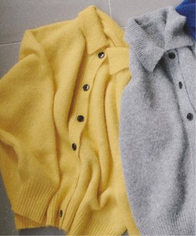 【スピック&スパン/Spick & Span】のa m アルパカミックスポロシャツニット 人気、トレンドファッション・服の通販 founy(ファニー) ファッション Fashion レディースファッション Fashion for Women トップス・カットソー Cut & Sew Tops ニット Knit Tops & Sweaters シャツ・ブラウス・オフィスカジュアル Elegant Blouses & Button-Ups ポロシャツ・きれいめカジュアル Smart-Casual Polo Tops イエロー Yellow イタリア Italy カットソー Cut and Sewn Top カーディガン Cardigan, Knitwear コレクション Collection, Seasonal Line ストライプ Stripe, Striped Pattern ポロシャツ Polo Shirt, Collared Tee 羽織 Haori, Light Jacket 冬 Winter / This Winter おすすめ Recommended / Our Picks |ID:prp329100004765795