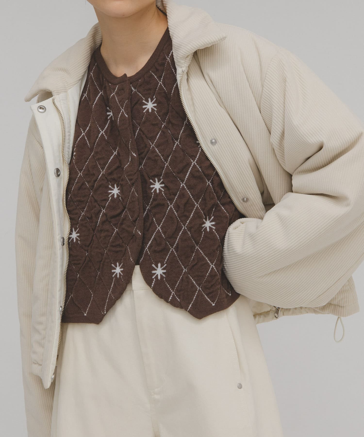 【ケービーエフ/KBF / URBAN RESEARCH】のキルティングショートカーディガン 人気、トレンドファッション・服の通販 founy(ファニー) 　ファッション　Fashion　レディースファッション　Fashion for Women　トップス・カットソー　Cut & Sew Tops　カーディガン・羽織り　Layered Style Cardigans　2025年　2025　2025-2026秋冬・A/W　Autumn/Winter 2025–26 AW25–26　冬　Winter / This Winter　カーディガン　Cardigan, Knitwear　キルティング　Quilted, Quilting　ボトム　Bottoms, Lower Wear　A/W・秋冬　Autumn/Winter　 other-1|ID: prp329100004765986 ipo3291000000035133259